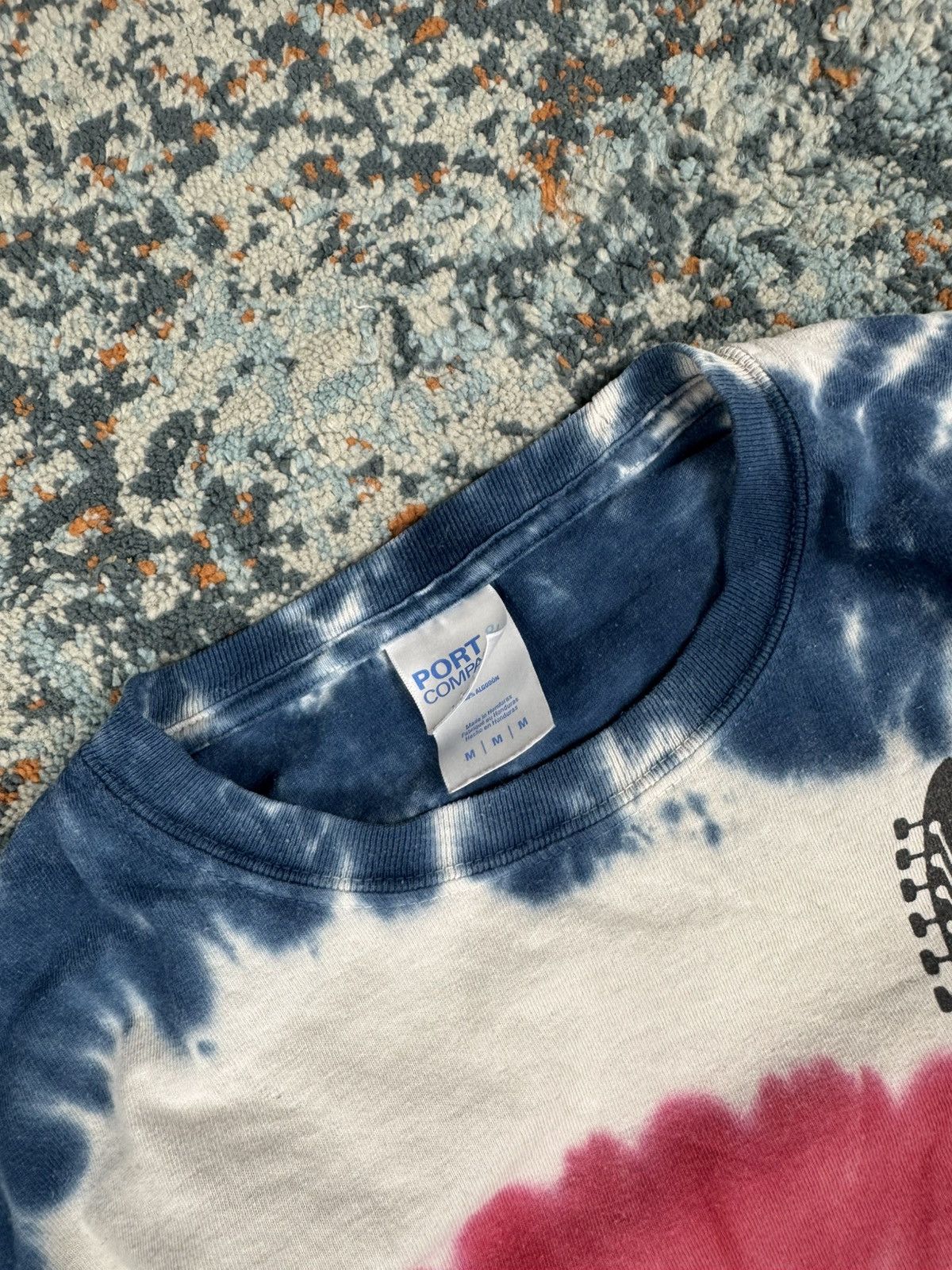 Vintage Vintage Y2K Coachella festival california tie dye swirl tee Size US M / EU 48-50 / 2 - 9 Thumbnail