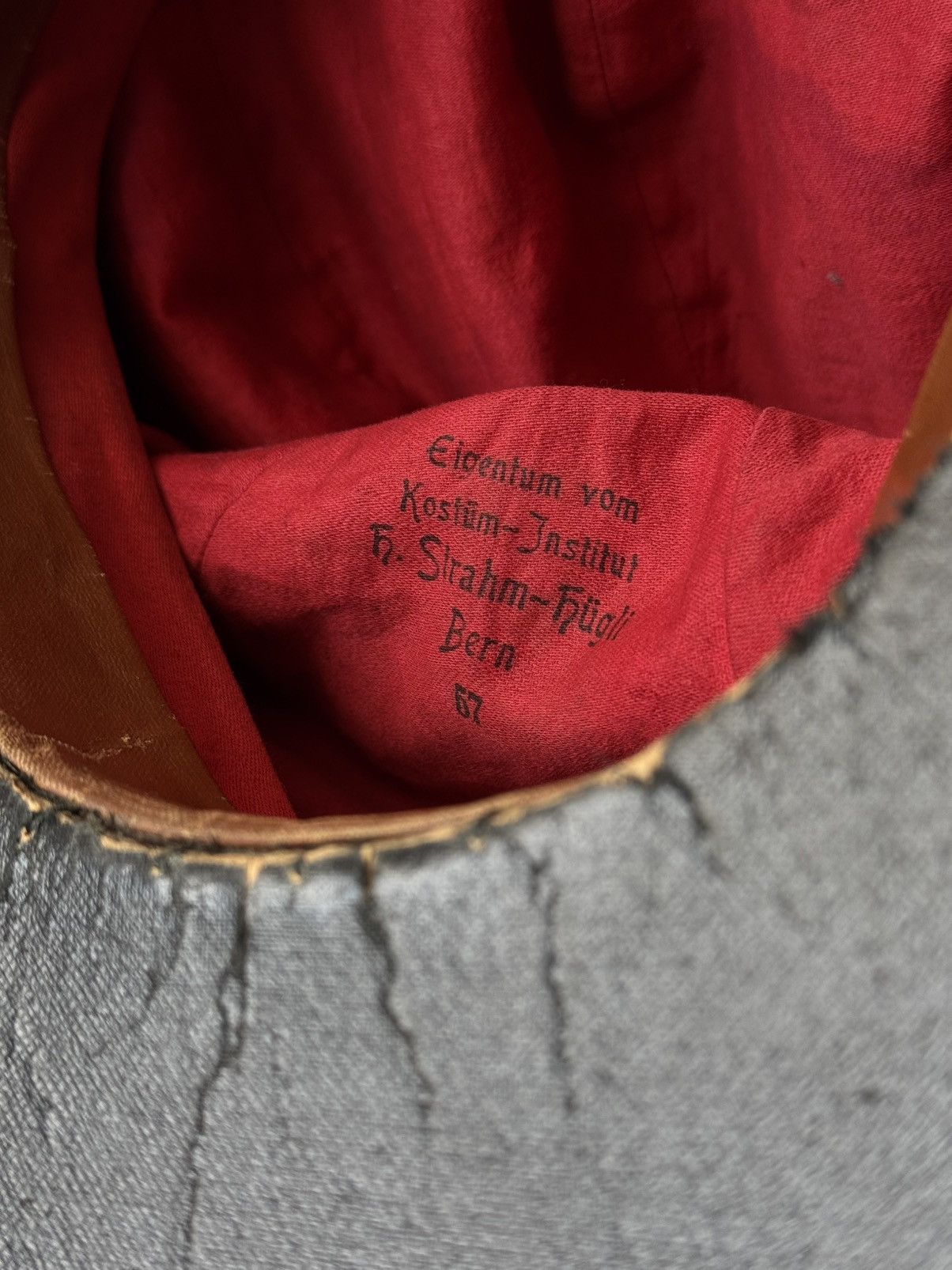 Japanese Brand ≈1950s Vintage Swiss Costume Theatre Eight Piece Cap Size ONE SIZE - 9 Thumbnail