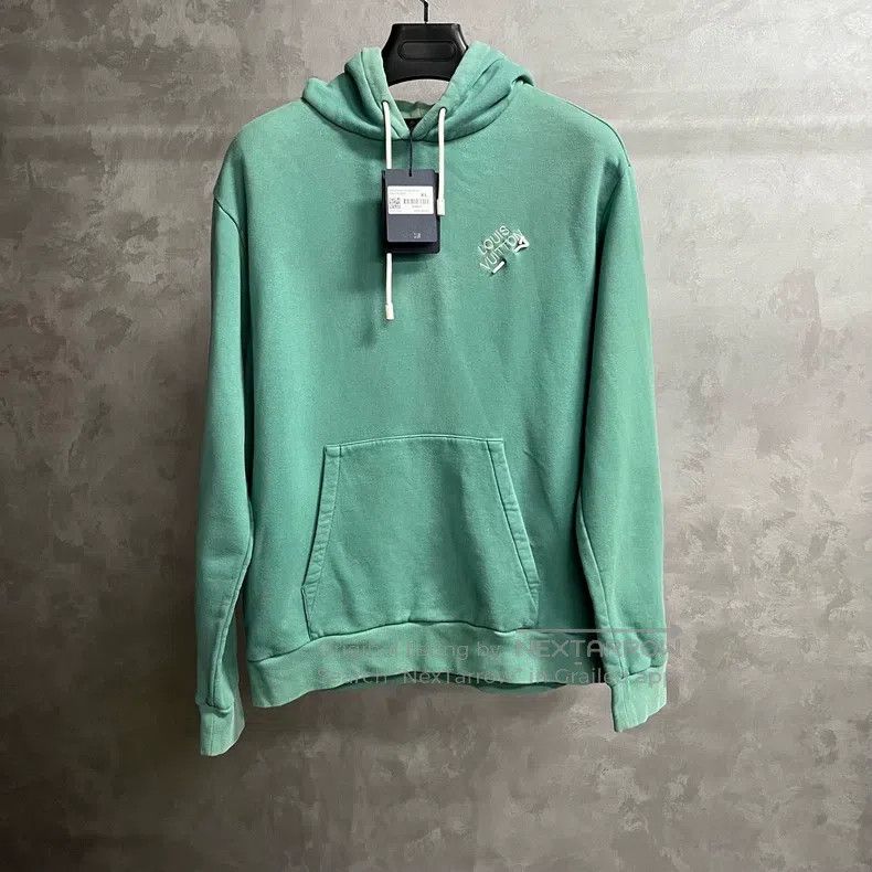 Louis Vuitton Louis Vuitton Green Solid Logo Sweatshirt Size US XL / EU 56 / 4 - 1 Thumbnail