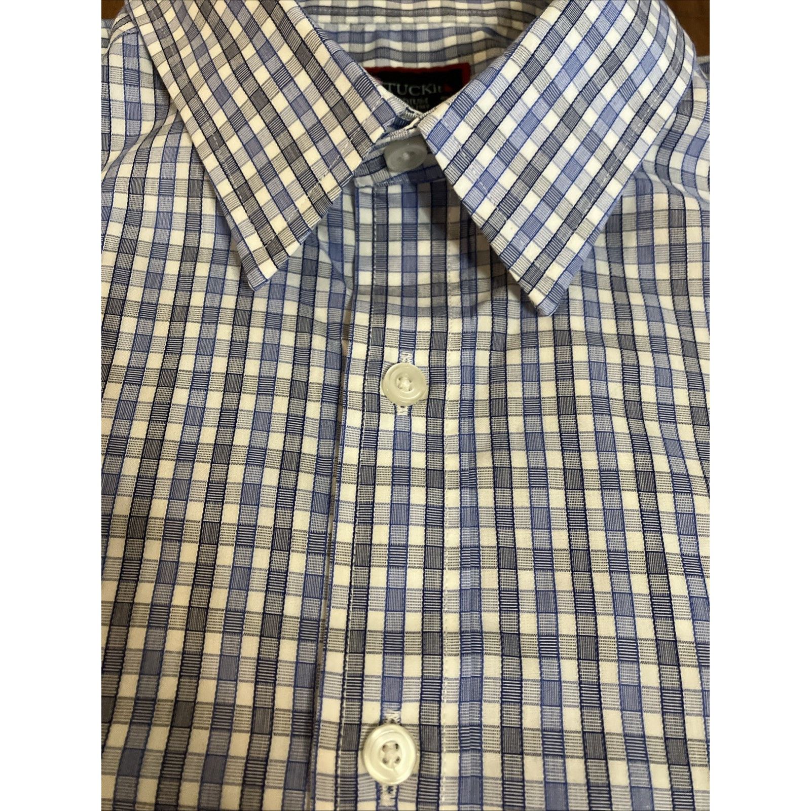 UNTUCKit UNTUCKit Shirt Mens Medium REGULAR Fit Wrinkle Free Button Size US M / EU 48-50 / 2 - 4 Thumbnail