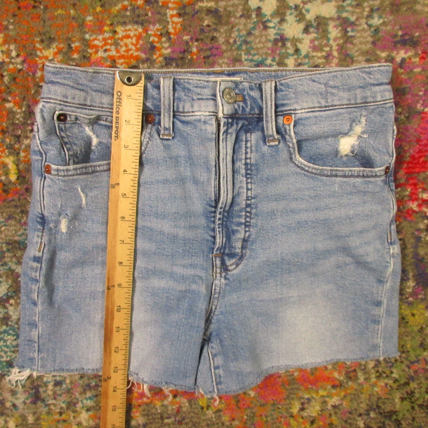 Madewell Madewell Cut Off Shorts Womens 27 Raw Hem Distressed Stretch Denim 328x4 Size 27" / US 4 / IT 40 - 7 Thumbnail