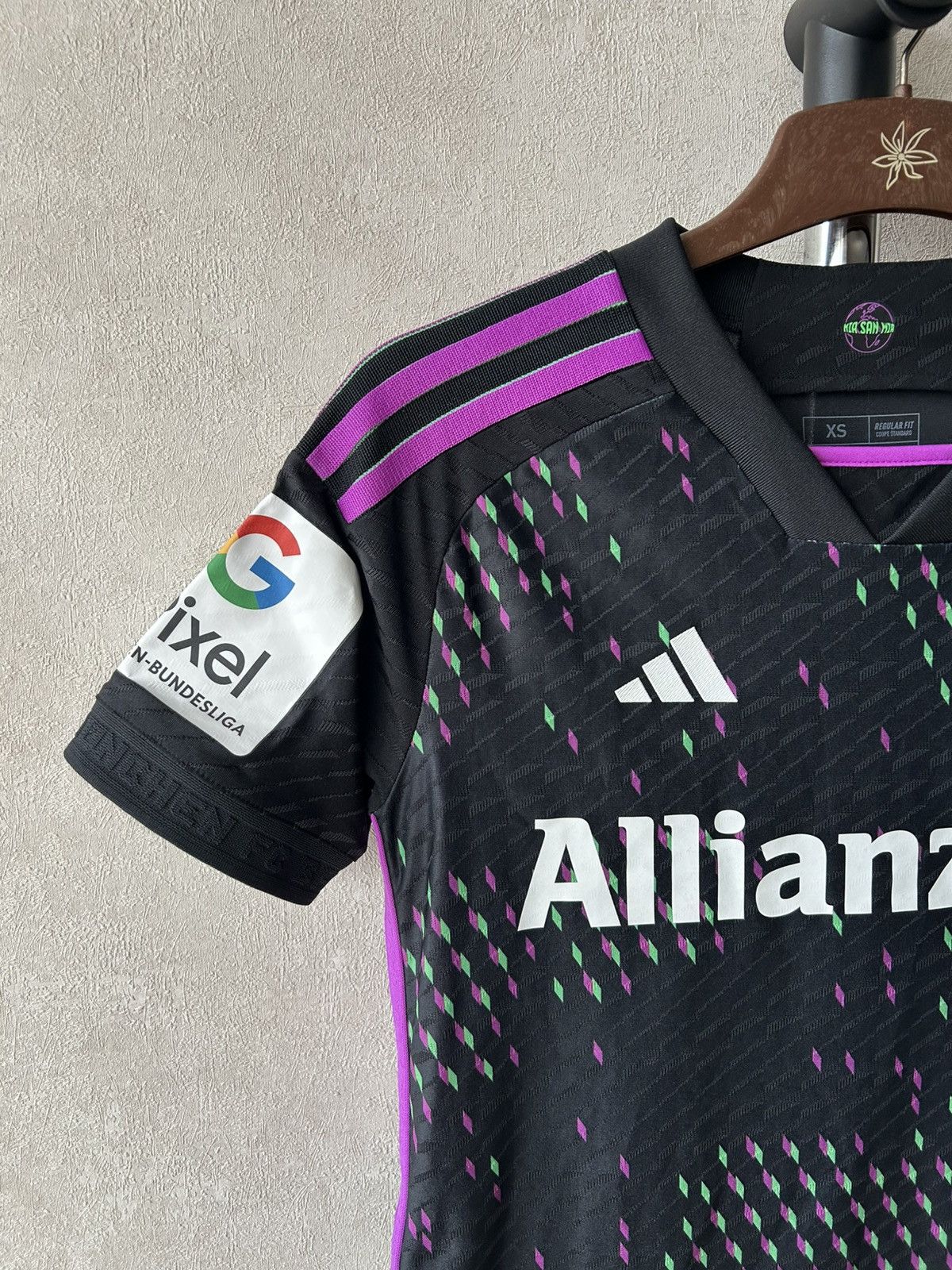 Adidas Authentic 2023 Adidas Bayern Munich Soccer Jersey Size XS / US 0-2 / IT 36-38 - 2 Thumbnail