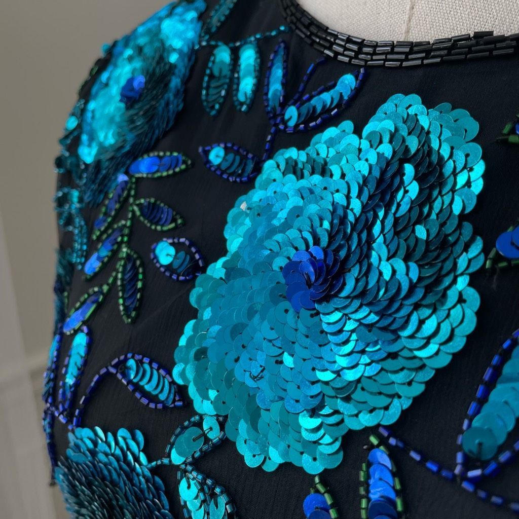 Other NWT NOS Laurence Kazar Beaded Sequin Short Sleeve Silk Top Blue Black L Size L / US 10 / IT 46 - 4 Thumbnail