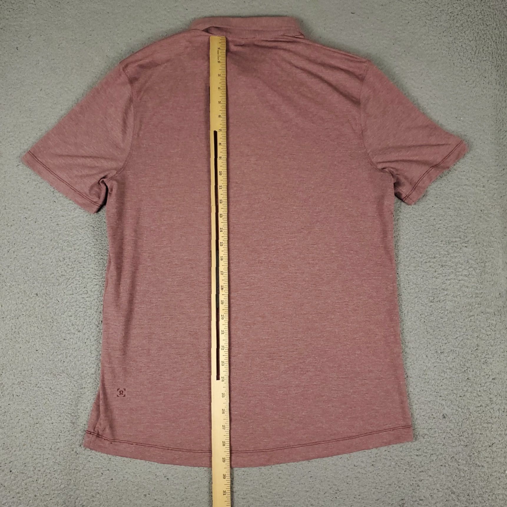 Lululemon Lululemon Polo Shirt Mens Size L Red Stretch Active Golf Short Sleeve Shirt Polo Mens Red Lululemon Size US L / EU 52-54 / 3 - 3 Thumbnail