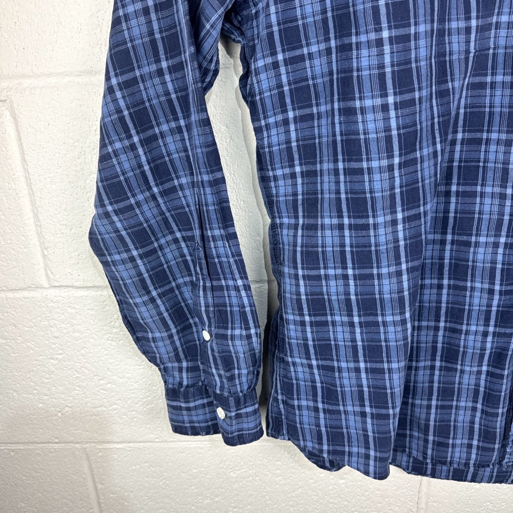 Ralph Lauren VINTAGE Ralph Lauren Shirt Men XL Plaid Button-Up Navy Silk Linen Custom Fit XL Blue 90s Preppy Designer Classic Casual Business Travel Button-Down Size US XL / EU 56 / 4 - 7 Thumbnail
