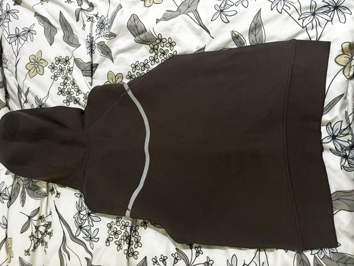Nike Brown Nike tech reflective Size US M / EU 48-50 / 2 - 6 Thumbnail