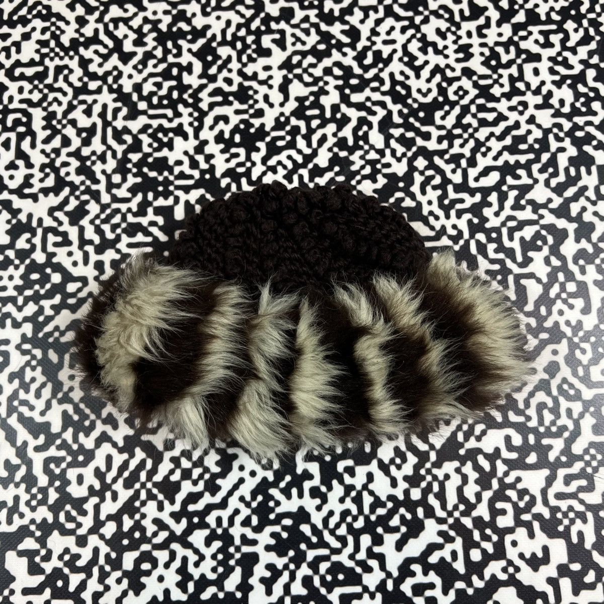 Vintage Vintage Y2K Japanese Fur Mohair Style Knitted Beanie Hat Size ONE SIZE - 1 Thumbnail