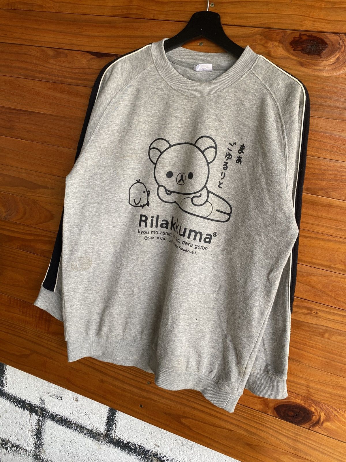 Japanese Brand Vintage Rilakkuma Grey Sweatshirt by San-X – Japanese Kawaii Size US M / EU 48-50 / 2 - 4 Thumbnail
