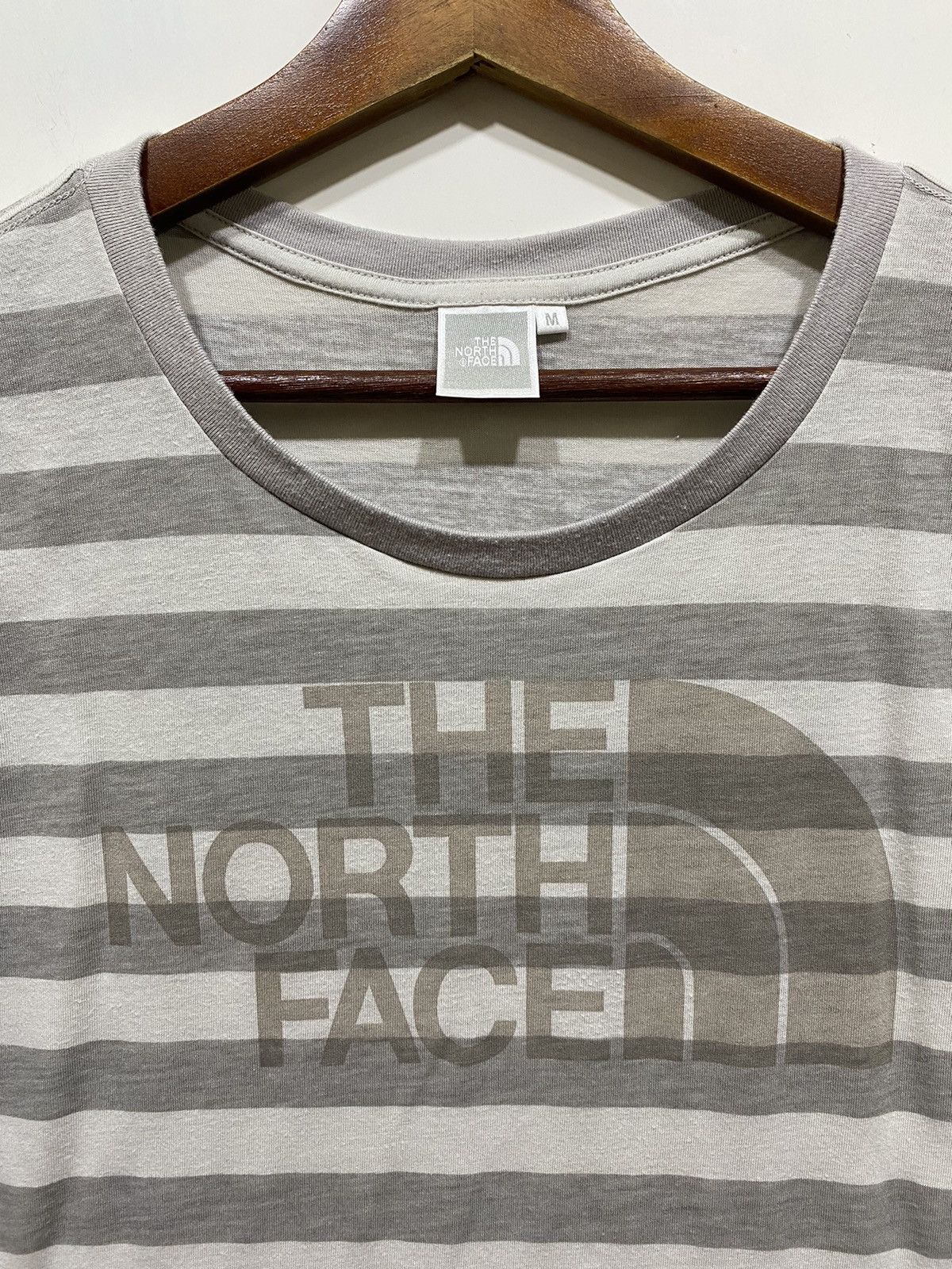 The North Face Striped the north face tee Size M / US 6-8 / IT 42-44 - 3 Thumbnail