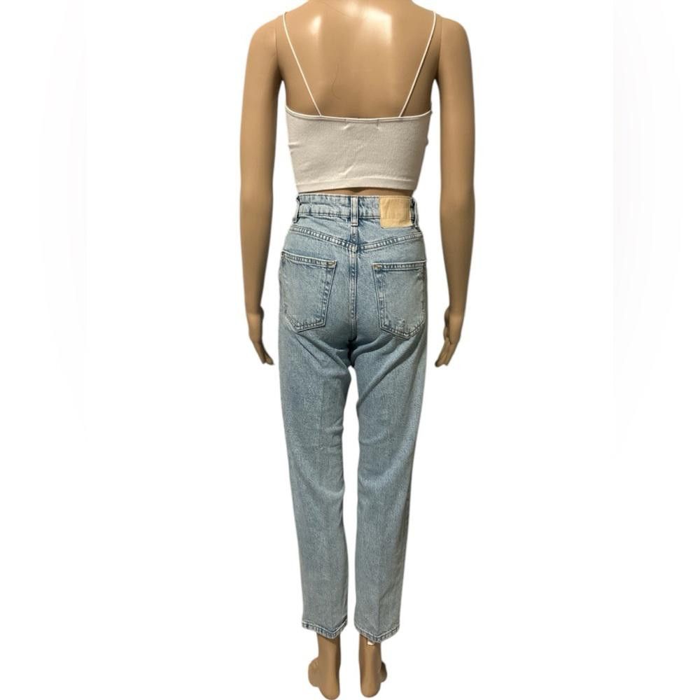 Zara ZARA high rise light washed straight cut tattered denim Size 25" / US 0 / IT 36 - 4 Thumbnail
