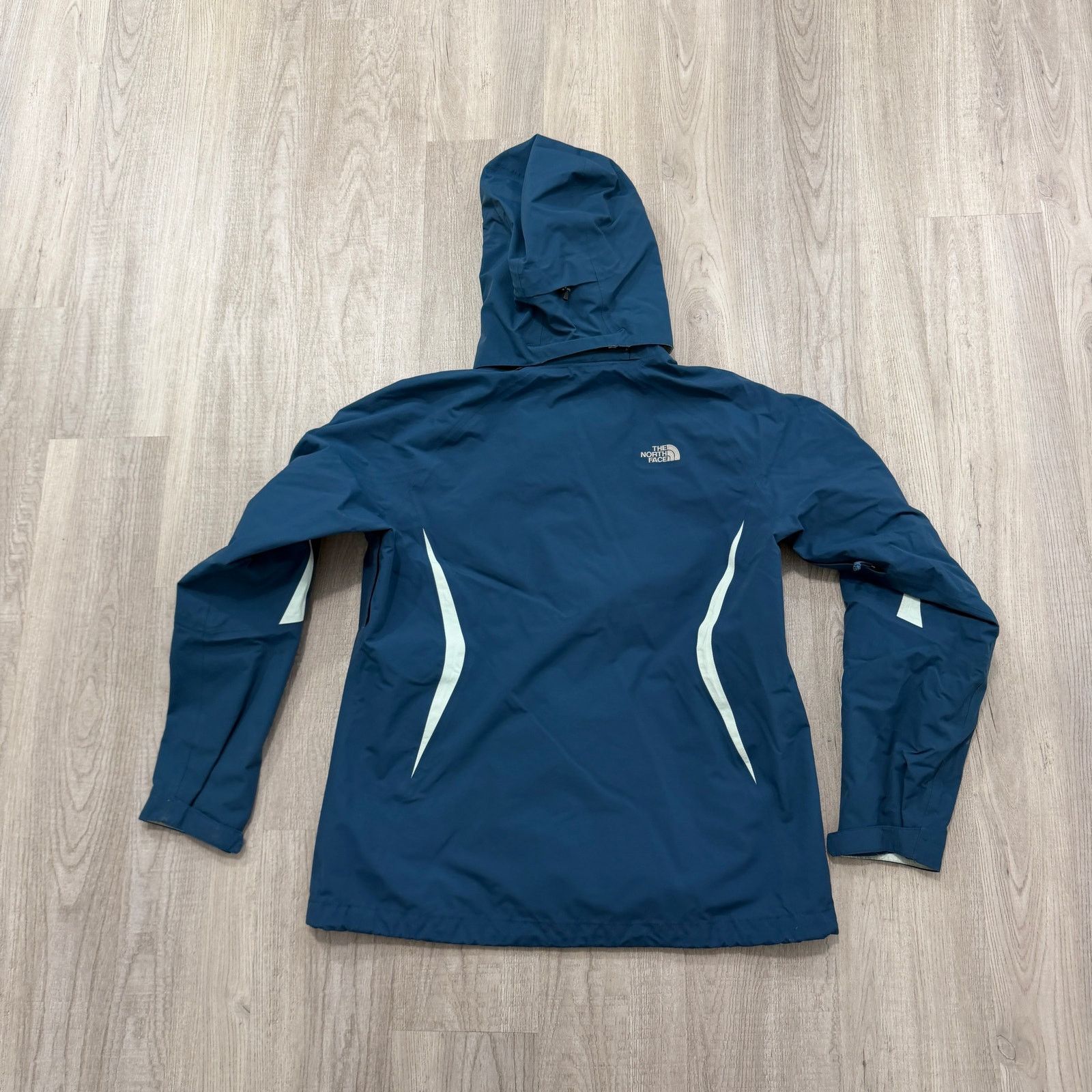 The North Face The North Face HyVent Mountain Jacket Women's Large Blue Size L / US 10 / IT 46 - 8 Thumbnail