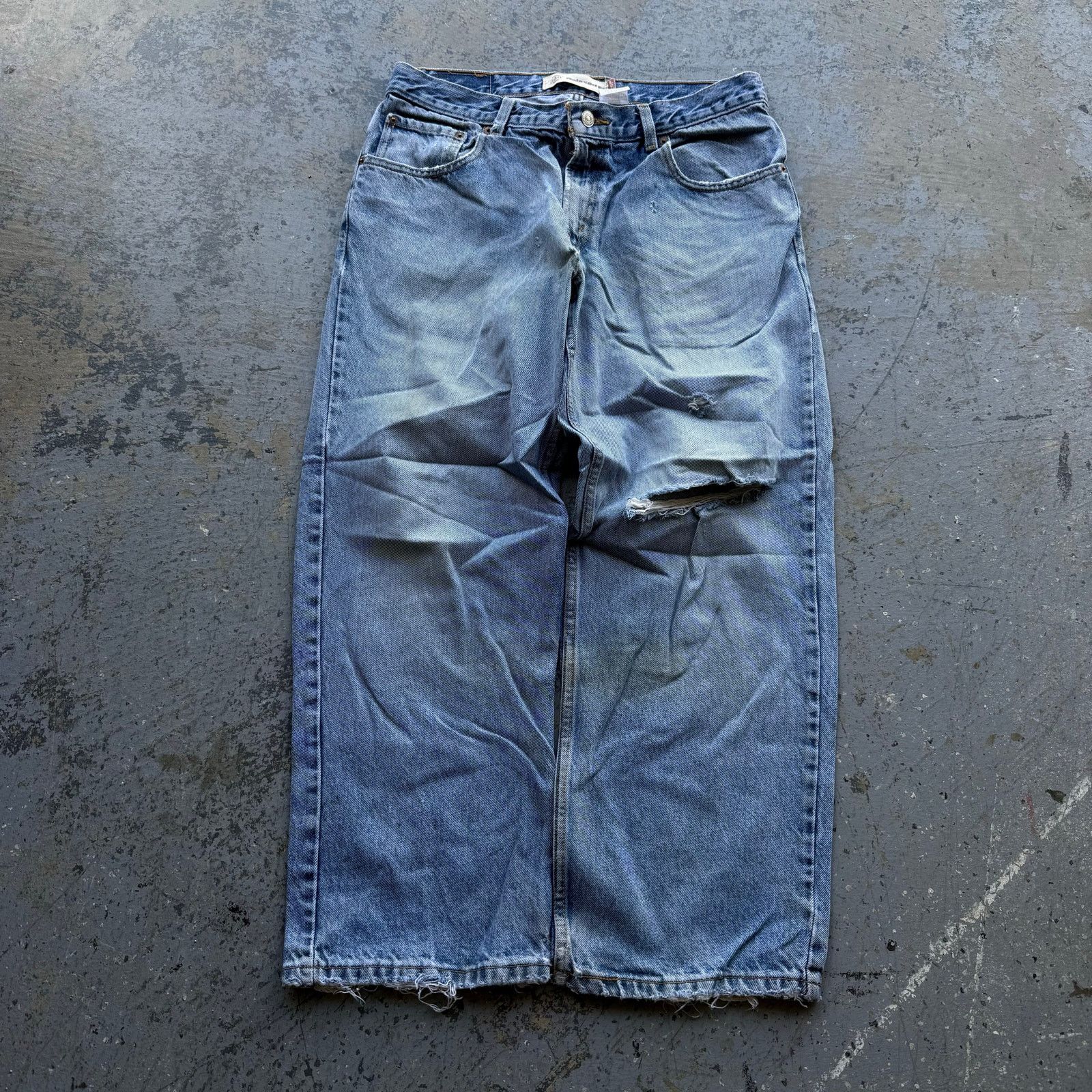 Levi's Vintage Y2K Levi’s 550 Relaxed Fit Sz 16 Husky Jeans 34x28 Size US 34 / EU 50 - 1 Thumbnail