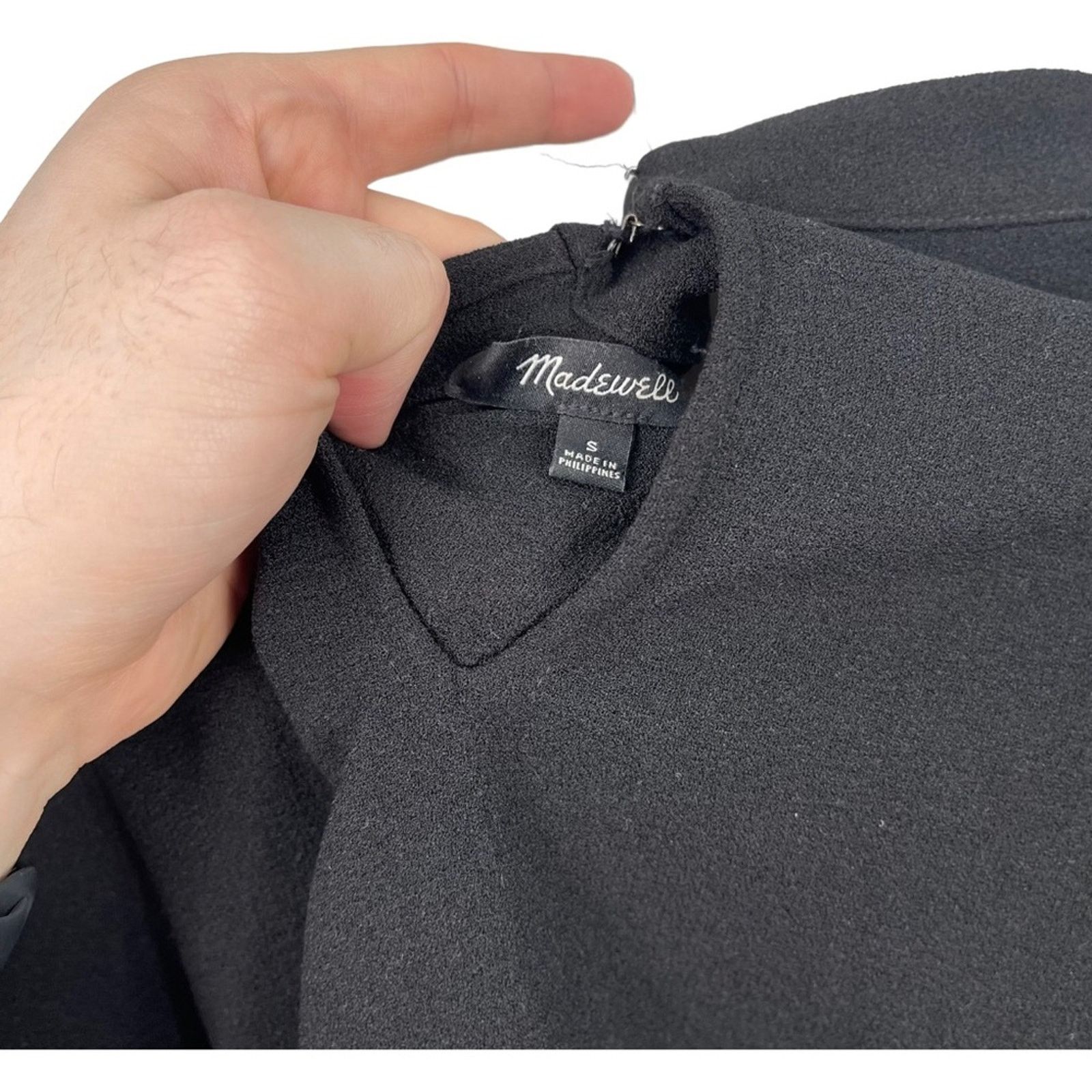 Madewell Madewell Black Mockneck Bell Sleeve Cropped Shirt Blouse Size S / US 4 / IT 40 - 4 Thumbnail