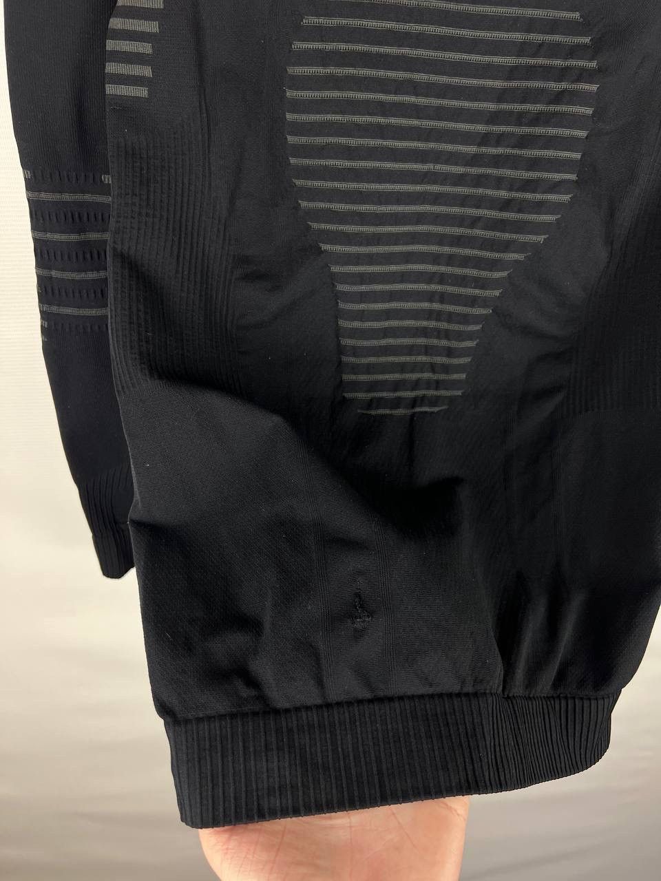 Other X-Bionic Invent Compression man long sleeve size L Size US L / EU 52-54 / 3 - 5 Thumbnail
