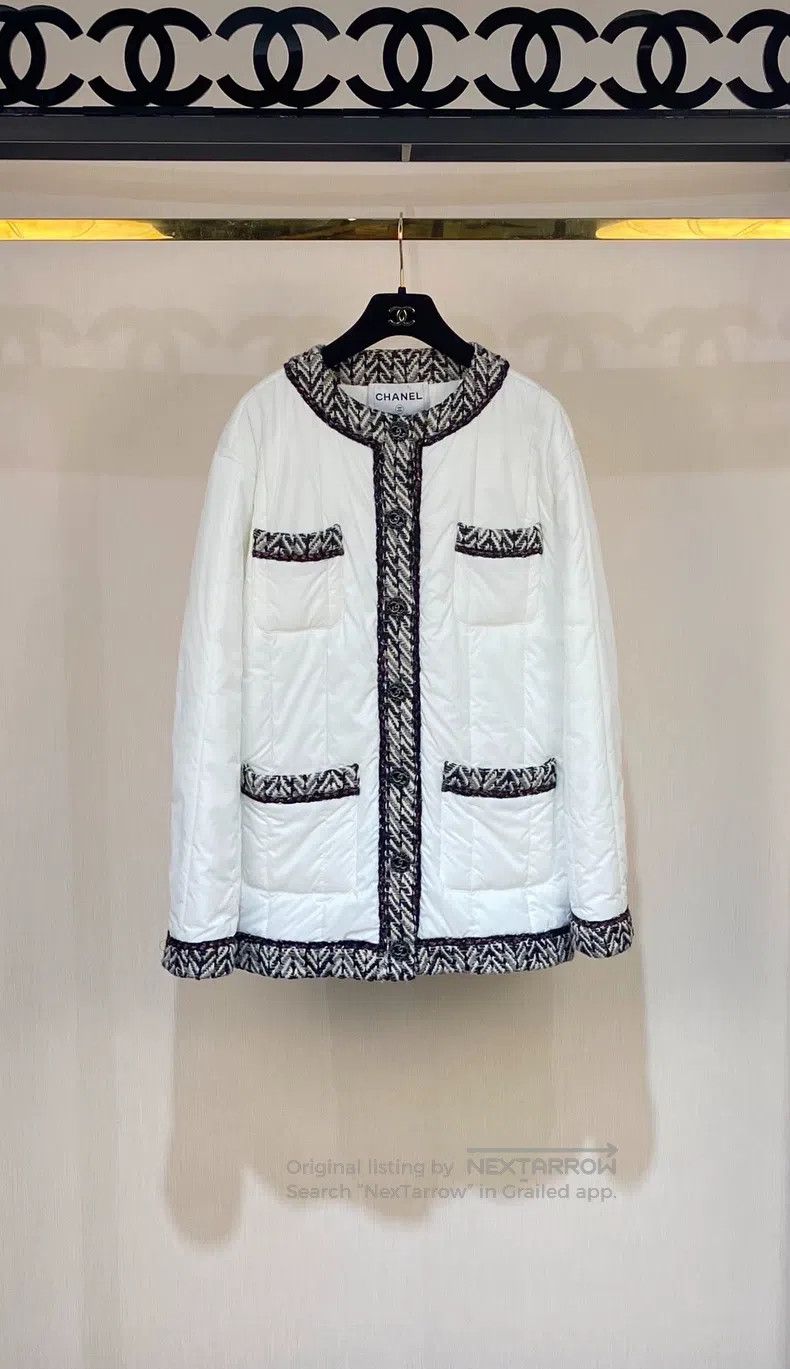 Chanel Chanel Forest Series Popular White Cotton Clothes coat Size XS / US 0-2 / IT 36-38 - 1 Thumbnail