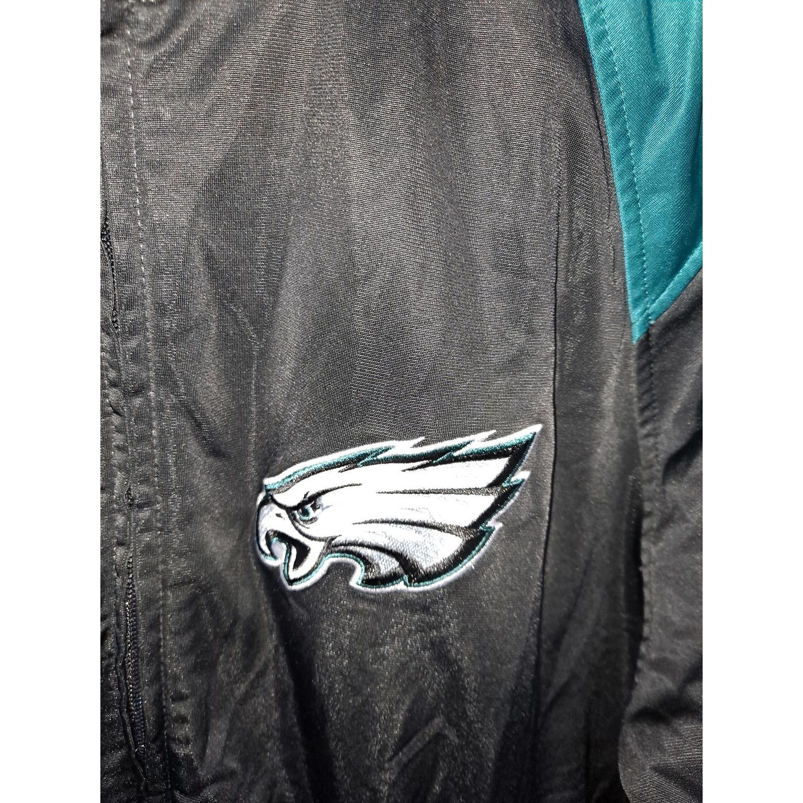 NFL NFL Eagles Full Zip Black with Green Accents Jacket Size XL Size US XL / EU 56 / 4 - 2 Thumbnail