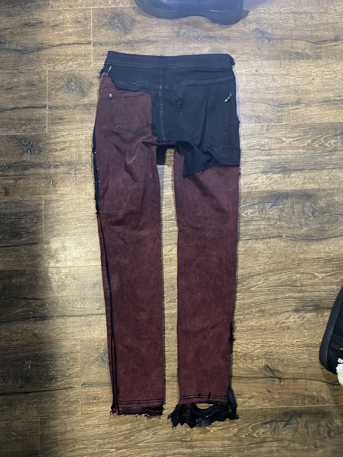 Le Grande Bleu (L.G.B.) pierced patchwork denim Size US 31 - 2 Thumbnail