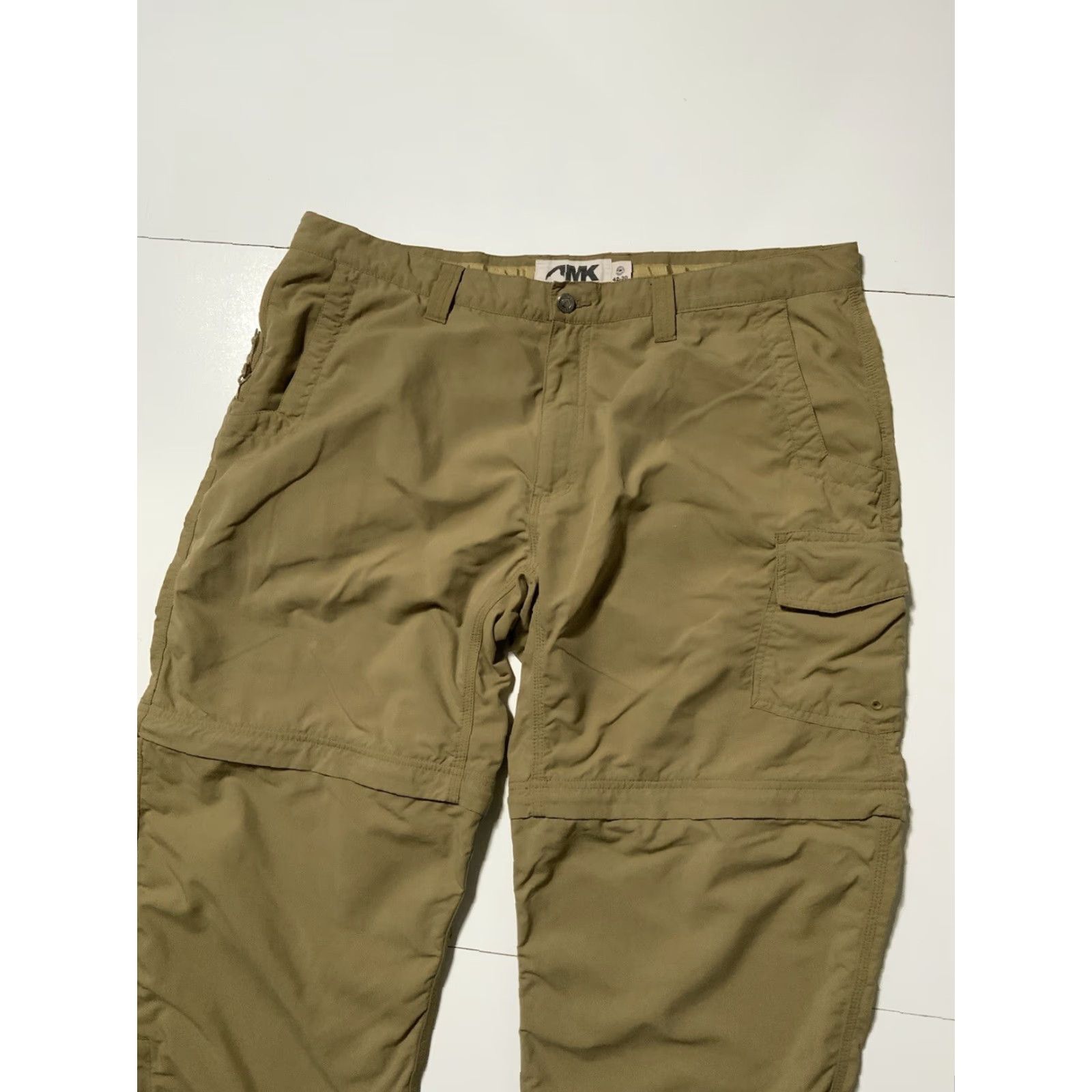 Mountain Khakis Mountain Khakis Convertible Tech Hiking Outdoor Cargo 2In1 Pants Shorts Sz.42 Beige Mens 2In1 Tech Hiking Outdoor Cam // Size US 42 / EU 58 - 4 Thumbnail