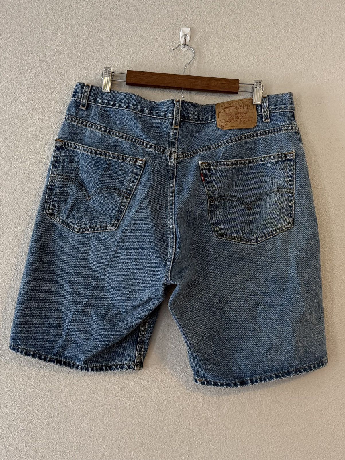Levi's vintage levi’s 505 light wash jean shorts, jorts 2000 y2k Size US 37 - 1 Thumbnail