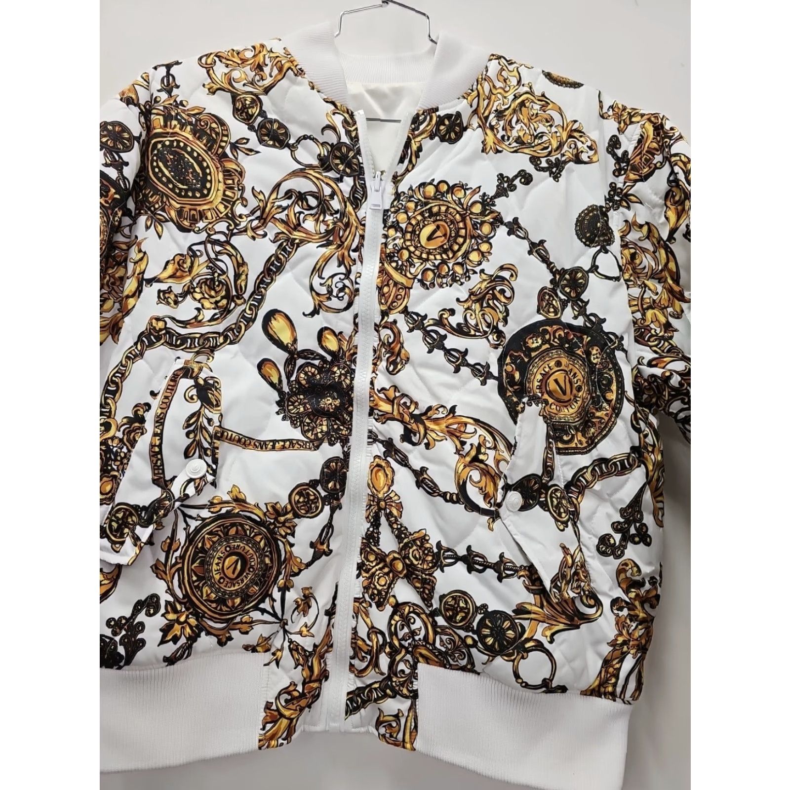 Versace VINTAGE Versace Jeans Couture BAROQUE Luxury Puffer REVERSIBLE Bomber Jacket Medium Mens Size US 31 - 2 Thumbnail