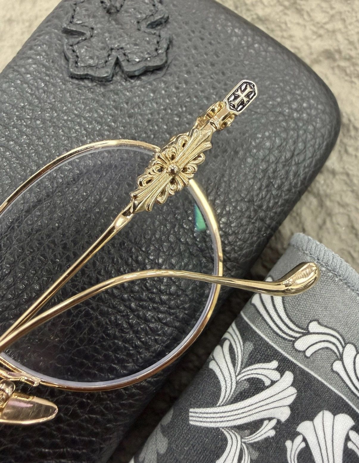 Chrome Hearts Chrome Hearts 22K Gold VAGIDICTORIAN III Eyeglass Frame Size ONE SIZE - 3 Thumbnail