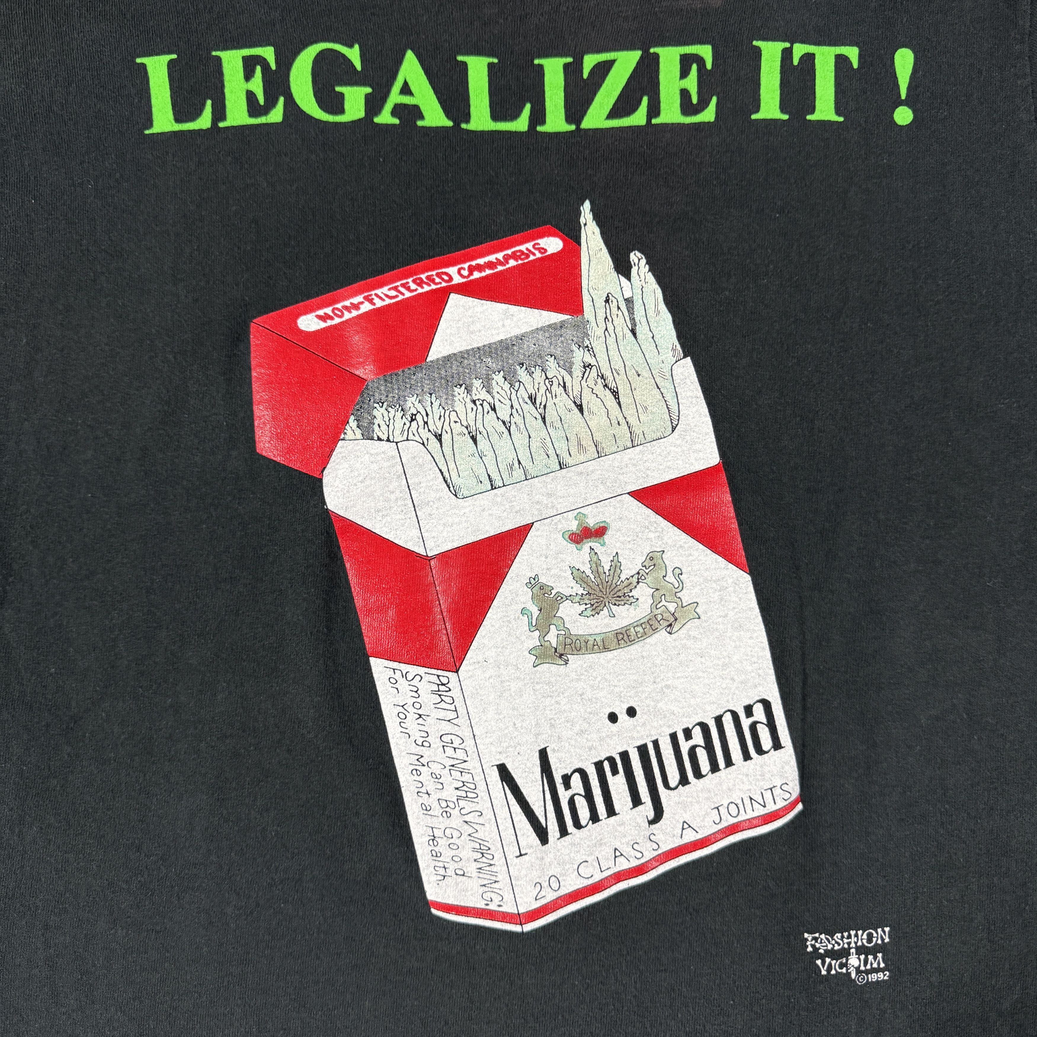 Vintage Vintage 90s Fashion Victim Legalize It Marijuana Shirt Size US L / EU 52-54 / 3 - 5 Thumbnail