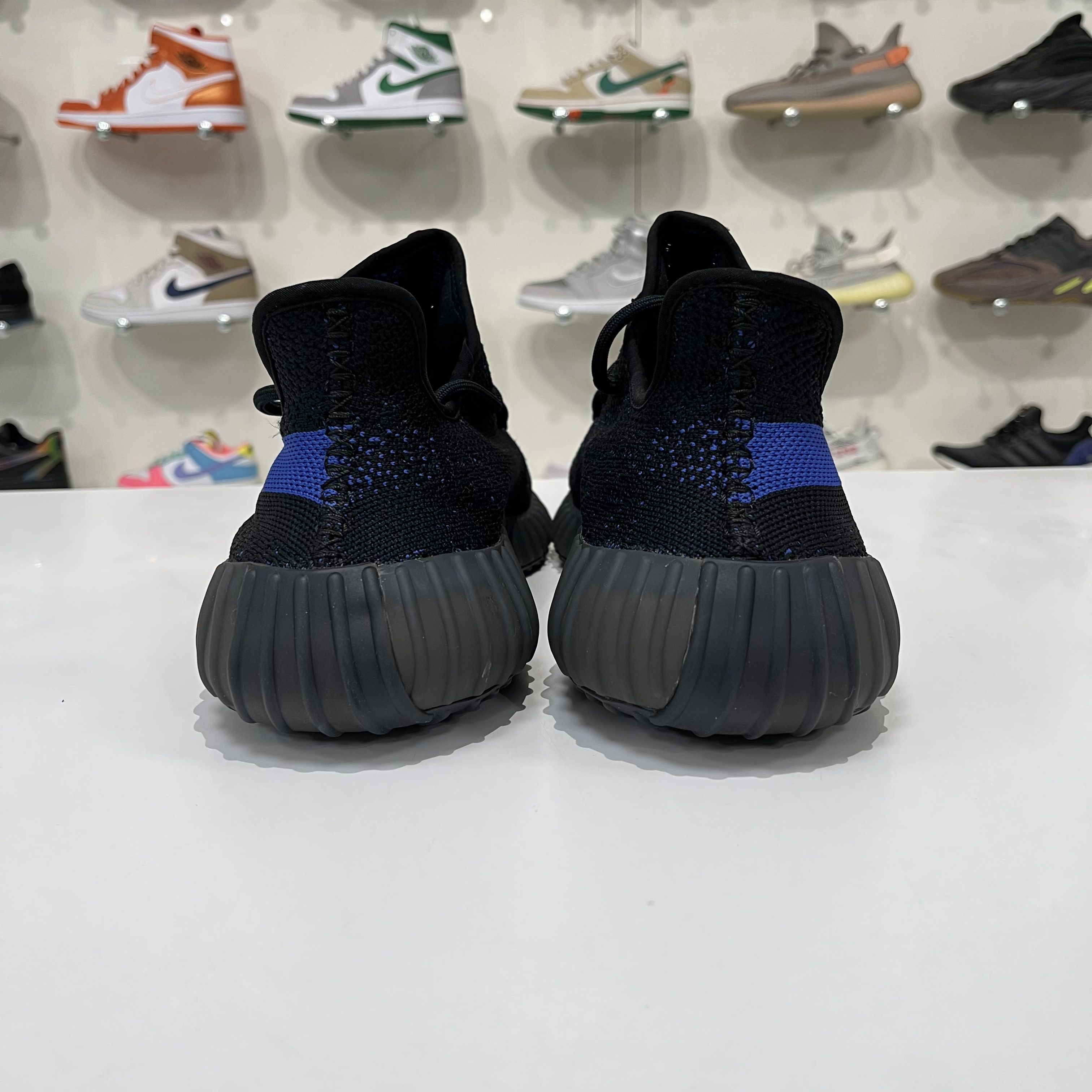 Adidas Adidaaas Yeezy Boost 350 V2 Dazzling Blue Size US 10.5 / EU 43-44 - 4 Thumbnail