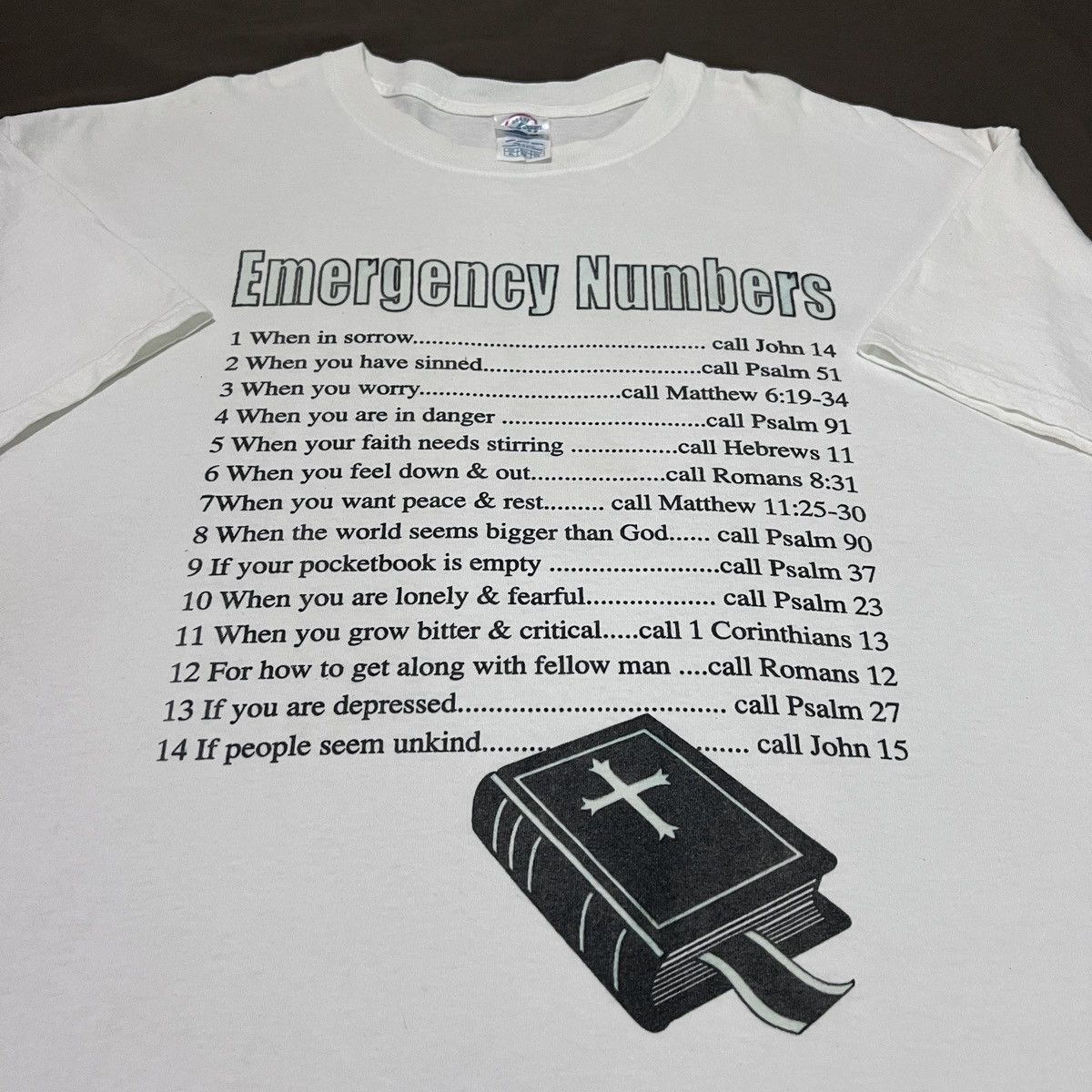 Vintage Y2K Emergency Numbers Bible Jesus God Holy Tee XL