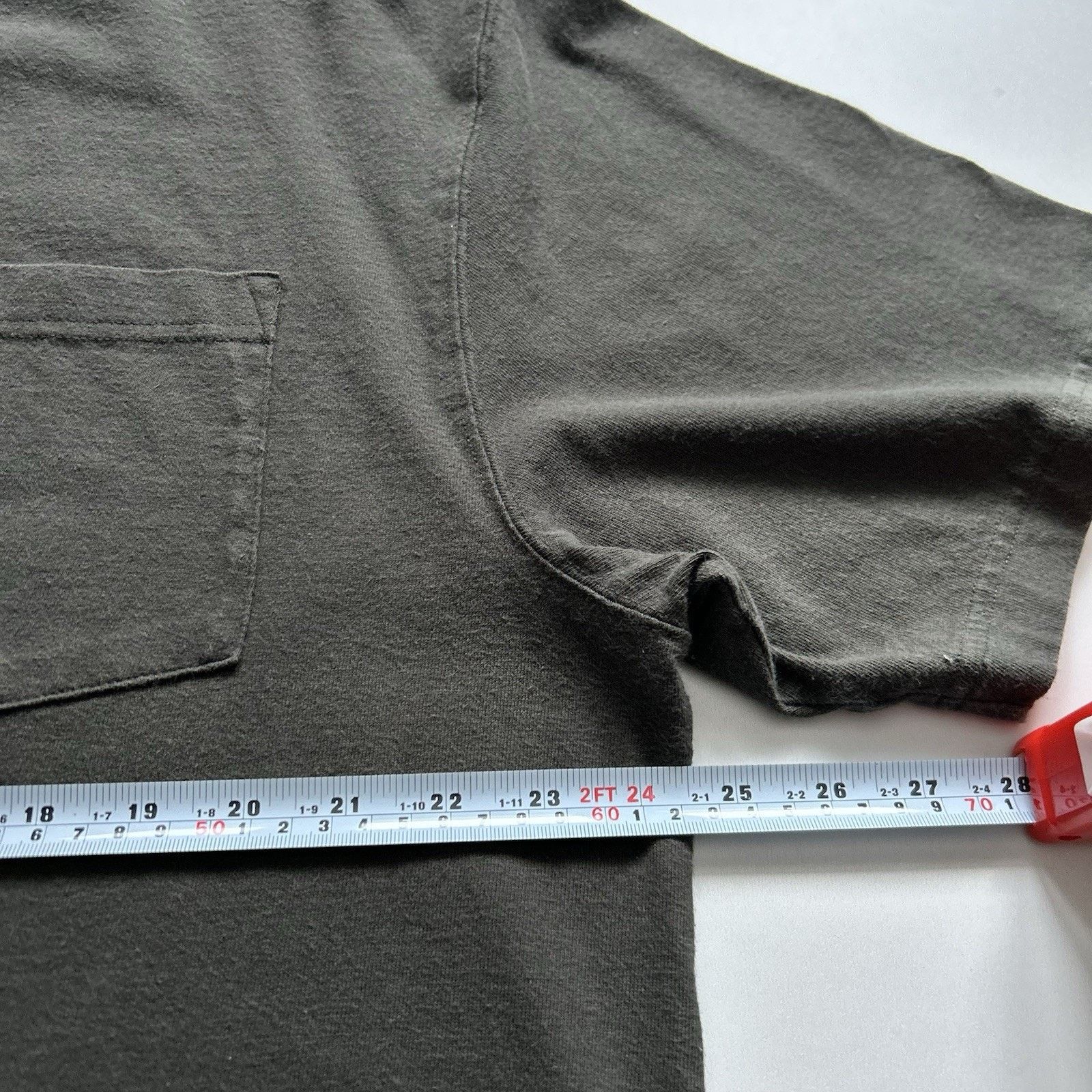 Carhartt Carhartt Shirt Large Black Loose Vintage Blank Pocket Tee Size US L / EU 52-54 / 3 - 5 Thumbnail
