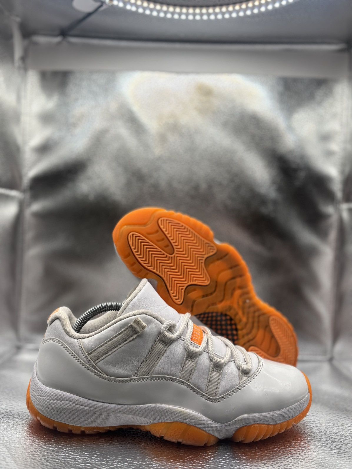 Jordan Brand Air Jordan 11 low citrus Size US 10 / IT 40 - 1 Thumbnail