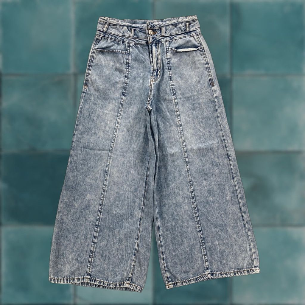 Vintage Kensie Jeans The Kaya High Rise Wide Leg Ankle Womens 4 27 Light Wash Cropped Light Wash Denim Cropped Wide-Leg Jeans 4/27 Womens Size 27" / US 4 / IT 40 - 1 Thumbnail