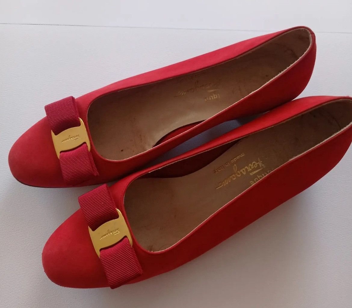 Salvatore Ferragamo Salvatore Ferragamo Red Suede Ballet Flats Size US 8.5 / IT 38.5 - 1 Thumbnail