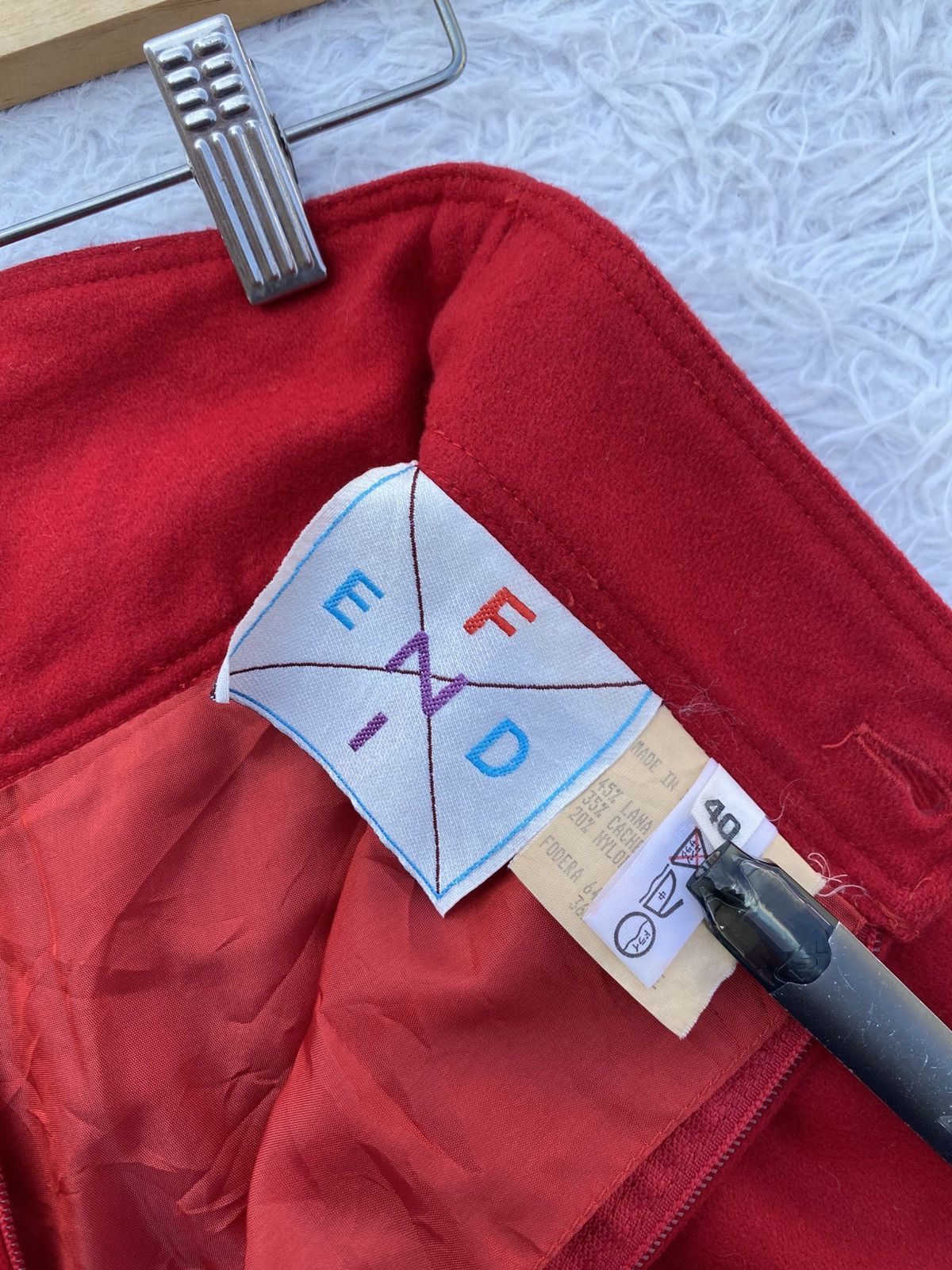 Fendi Rare Vintage 70s FENDI Red Wool Skirt Size 23" - 7 Thumbnail
