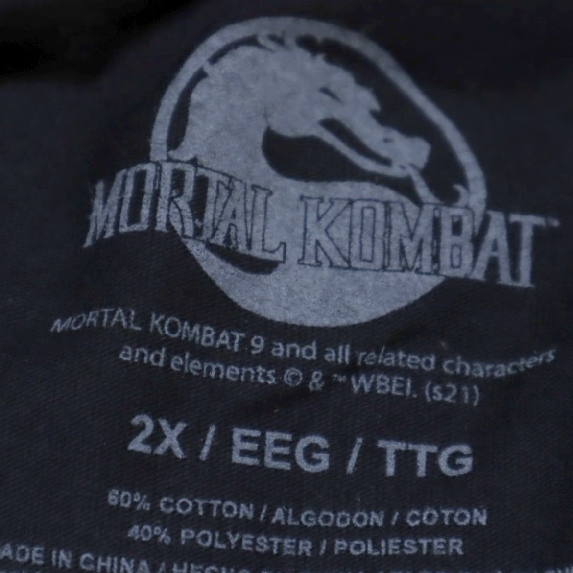 Vintage Mortal Kombat Graphic Solid T-Shirt Black Men's 2X Shirt Men 2X Mortal Kombat Graphic Solid T-Shirt Black Mens 2X Size US XXL / EU 58 / 5 - 5 Thumbnail