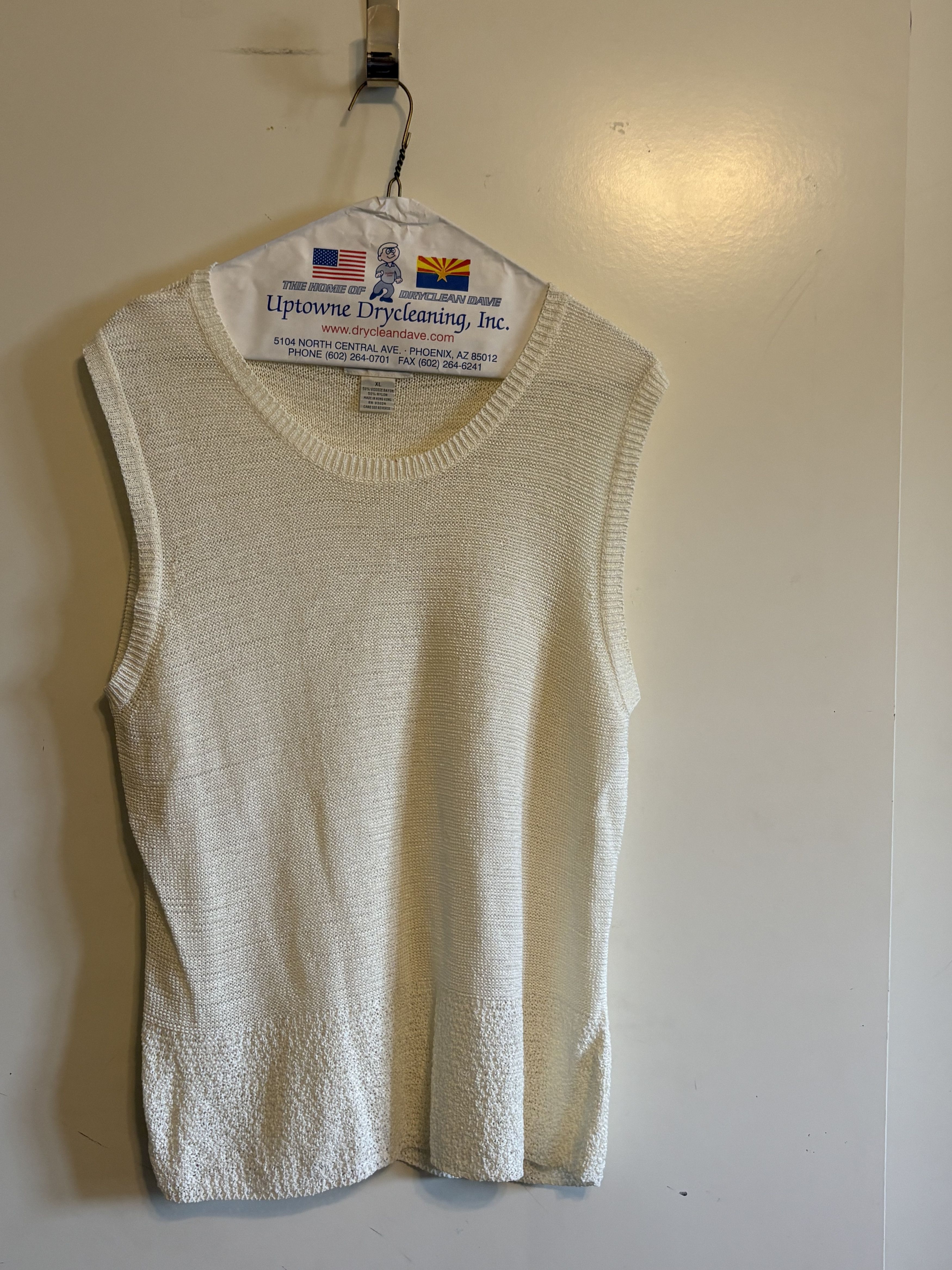 Neiman Marcus Vintage Neiman Marcus Knit Tank Top Sweater Vest XL Ivory Size XL / US 12-14 / IT 48-50 - 1 Thumbnail