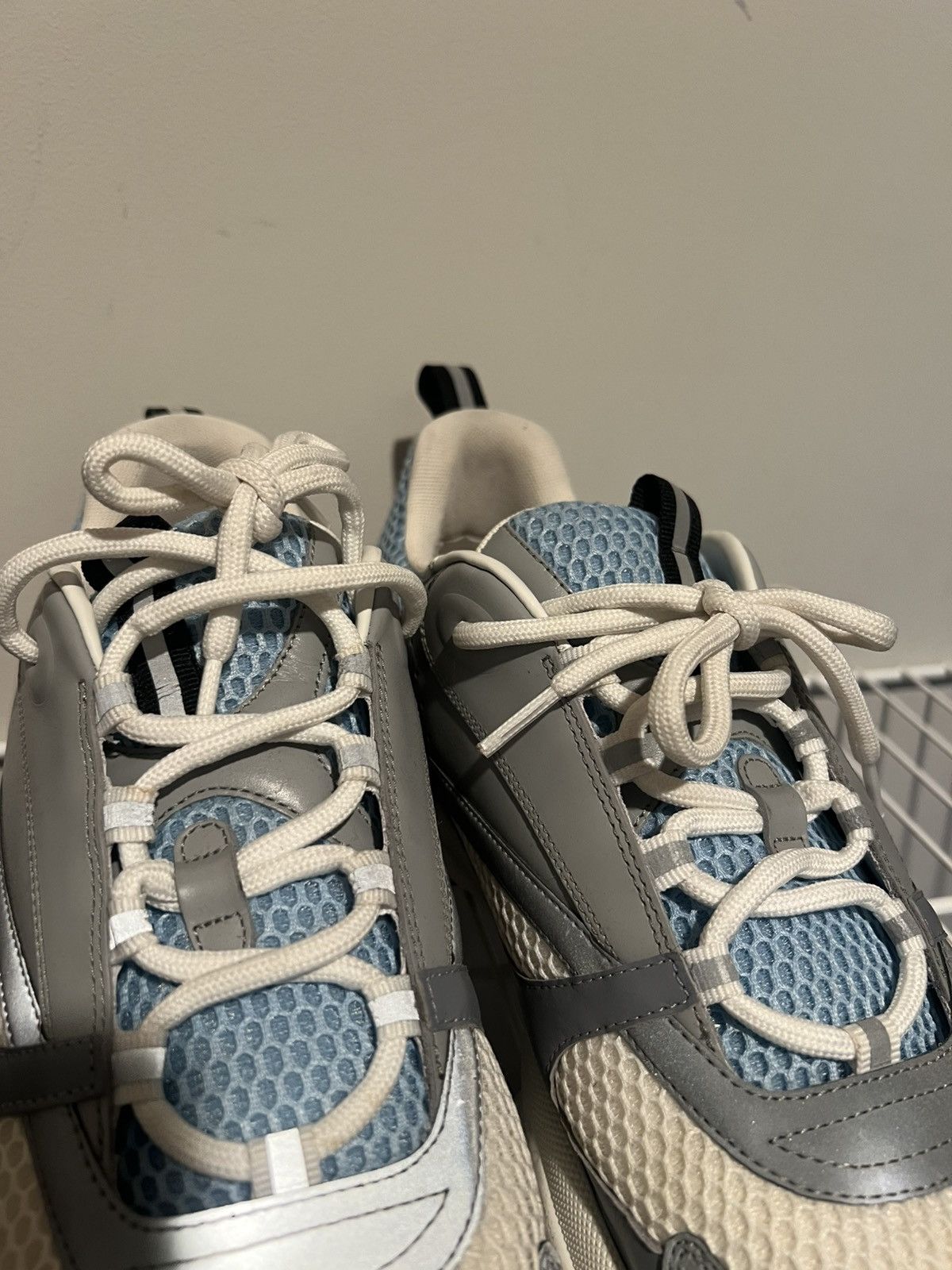 Dior Dior B22 white sky blue Size US 14 / EU 47 - 8 Thumbnail