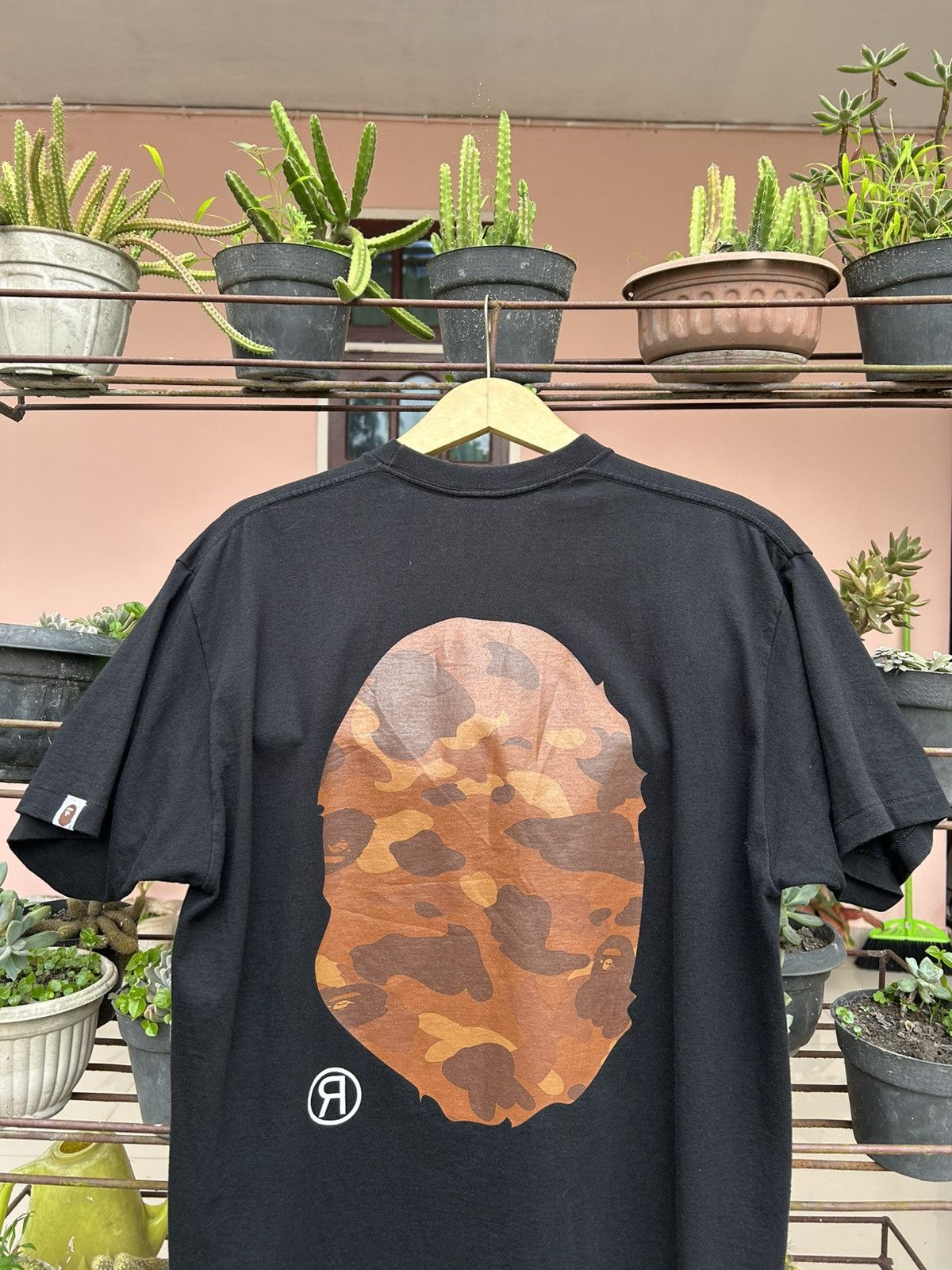 Bape Tshirt BAPE Big Logo Size US XL / EU 56 / 4 - 12 Thumbnail