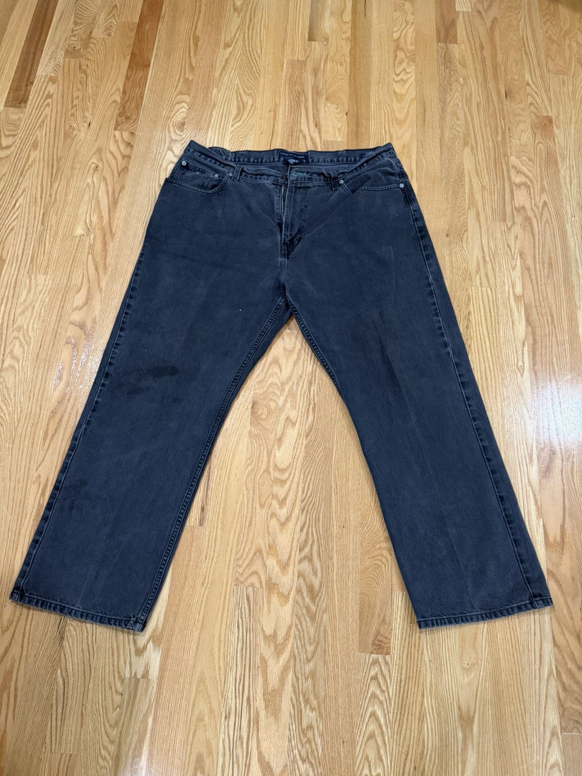 Tommy Hilfiger Tommy Hilfiger Relaxed Fit Vintage Denim Size US 40 / EU 56 - 1 Thumbnail