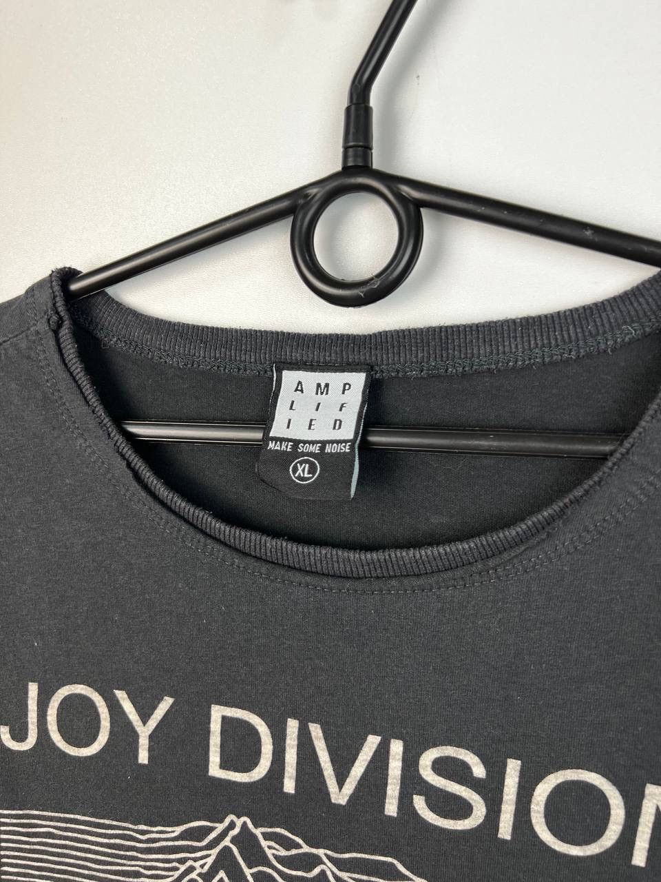 Vintage Joy Division Unknown Pleasures band vintage t-shirts size XL Size US XL / EU 56 / 4 - 4 Thumbnail