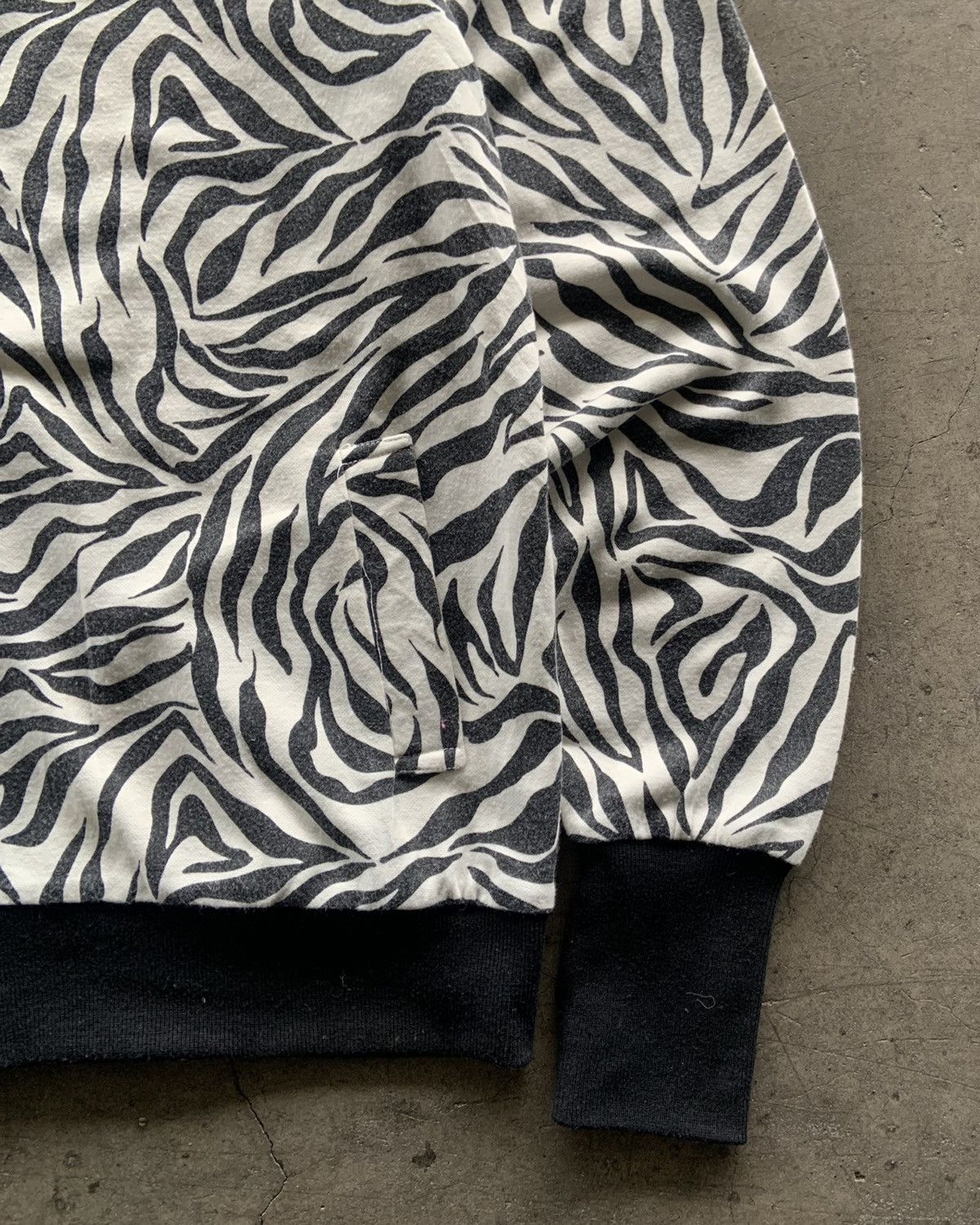 If Six Was Nine 2000s Ghetta ifsixwasnine lgb style Zebra Bono Jacket Size US L / EU 52-54 / 3 - 3 Thumbnail