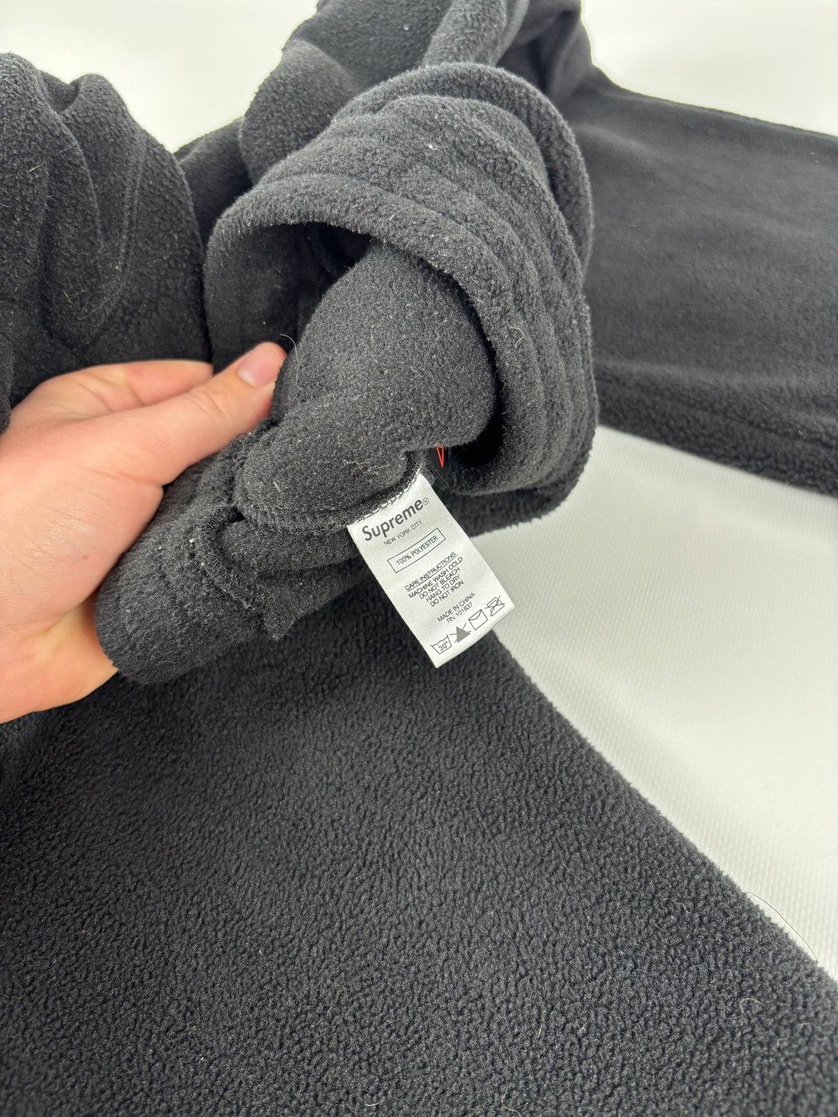 Supreme Supreme Fleece Polartec Black Joggers Pants Size Medium Size US 33 - 10 Thumbnail