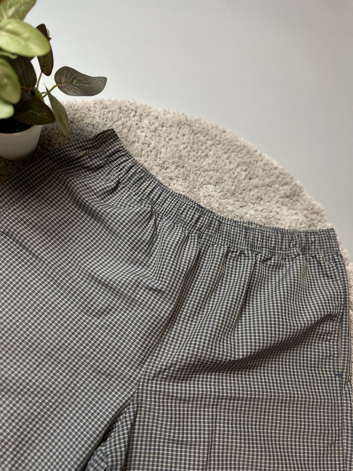 Nike × Vintage Vintage Nike Nylon Swoosh Big Logo Shorts Y2k Size S Size US 30 / EU 46 - 3 Thumbnail