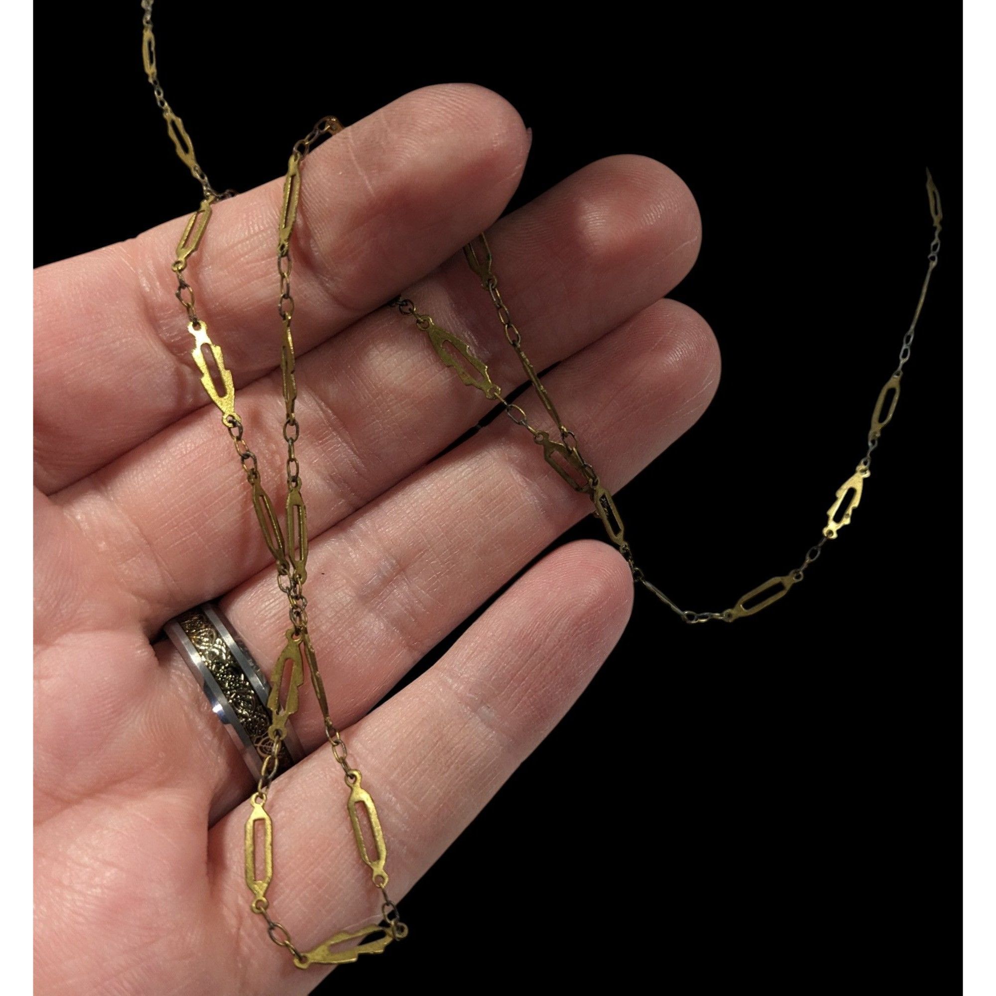 Other Distressed Unique Gold Tone Chain Link Necklace Size ONE SIZE - 5 Thumbnail