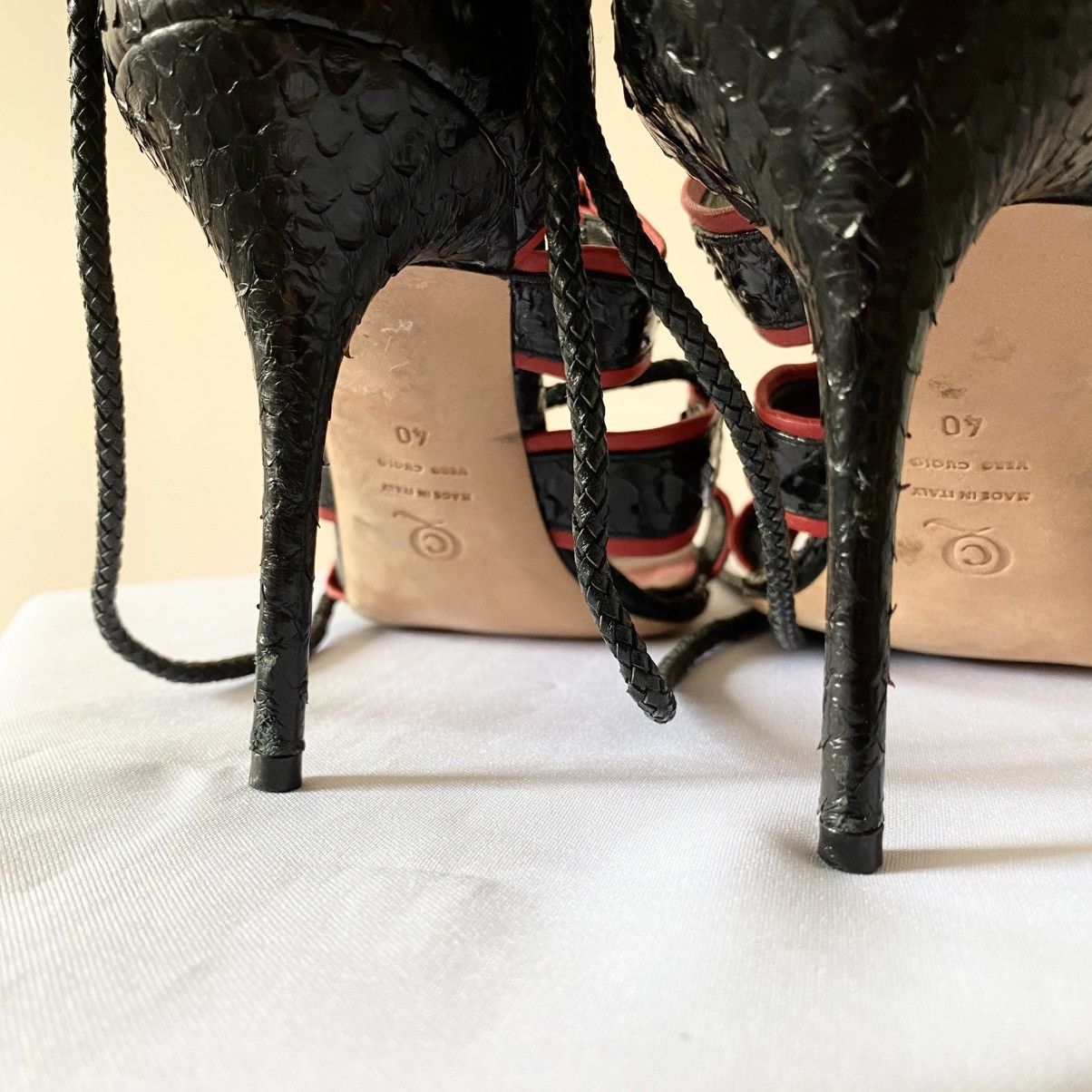 Alexander McQueen Alexander McQueen Python Black/Red Lace Up Heels Sandals Y2K Size US 10 / IT 40 - 8 Thumbnail