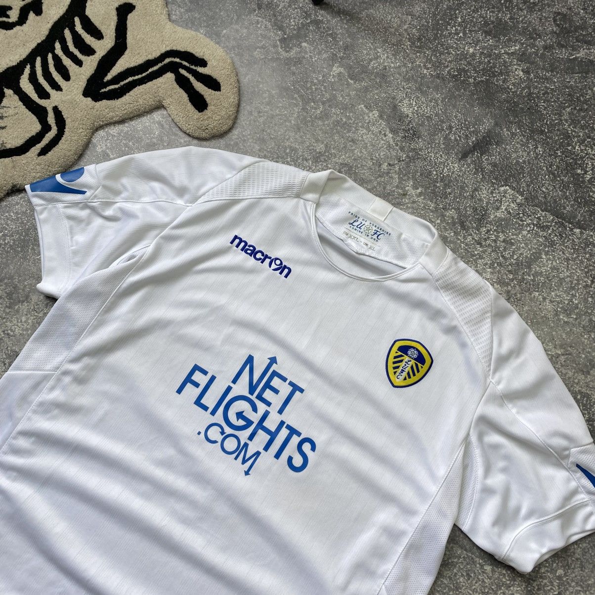 Vintage Vintage Macron Leeds United 00’s big logo soccer jersey Size US XXL / EU 58 / 5 - 2 Thumbnail
