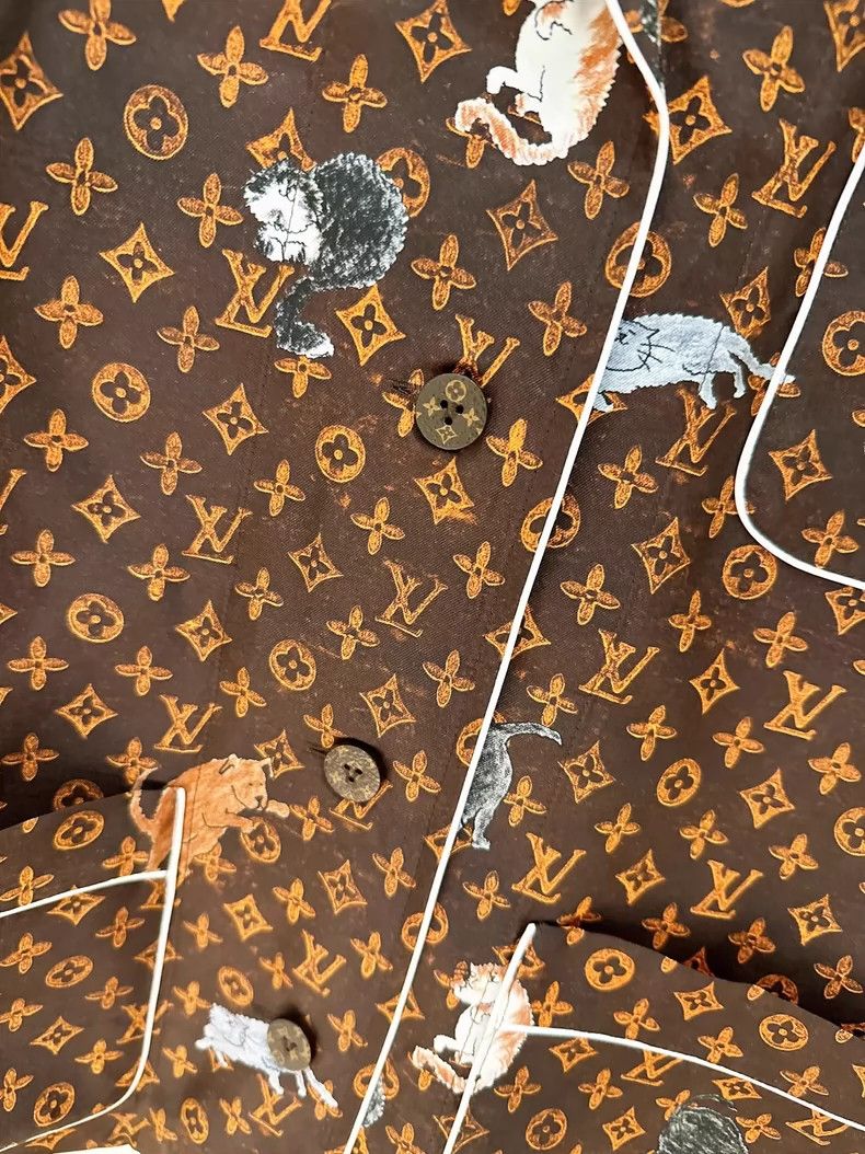 Louis Vuitton Louis Vuitton size 34 Cat shirt full of logo shirt 2503-Ne Size US M / EU 48-50 / 2 - 5 Thumbnail