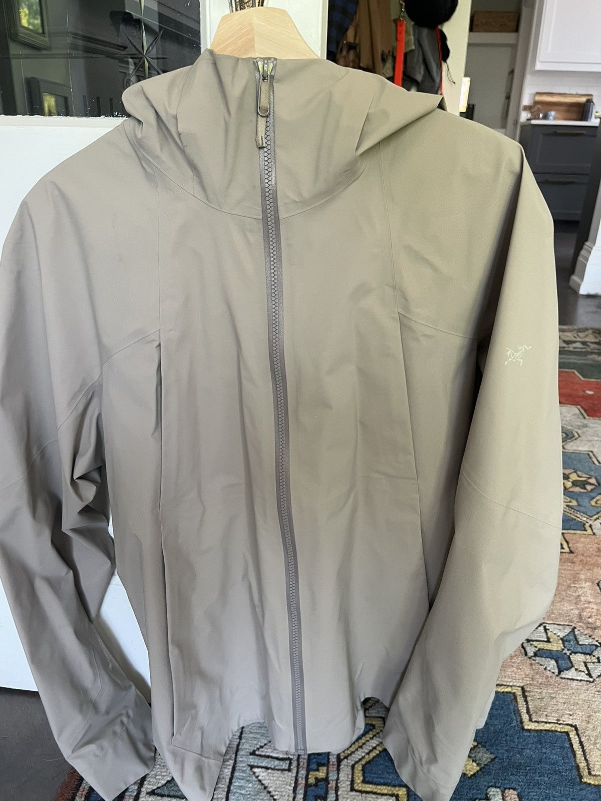 Arc'teryx Arc’teryx Large Men’s Jacket (Gore-Tex) Size US L / EU 52-54 / 3 - 1 Thumbnail