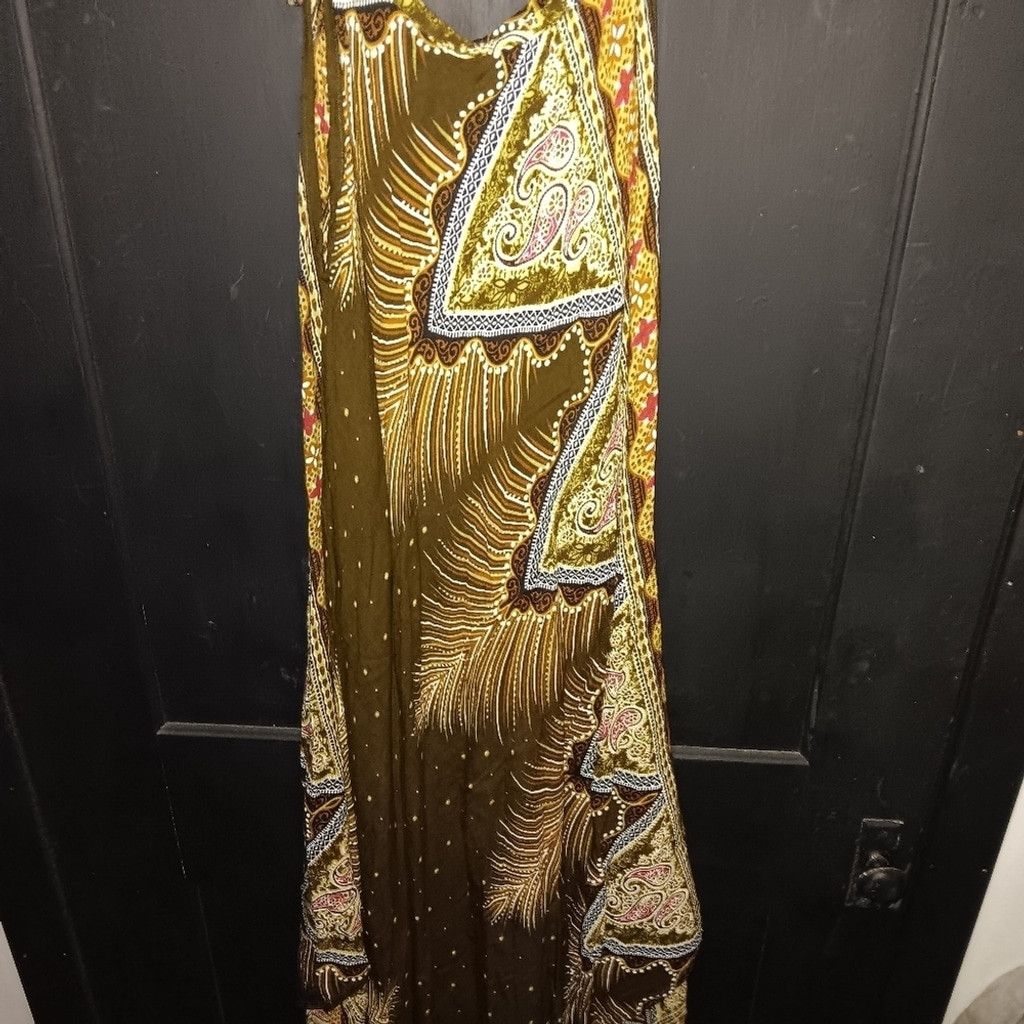 Unknown London No brand dress, colorful print, no size, looks Medium, GUC Size M / US 6-8 / IT 42-44 - 1 Thumbnail