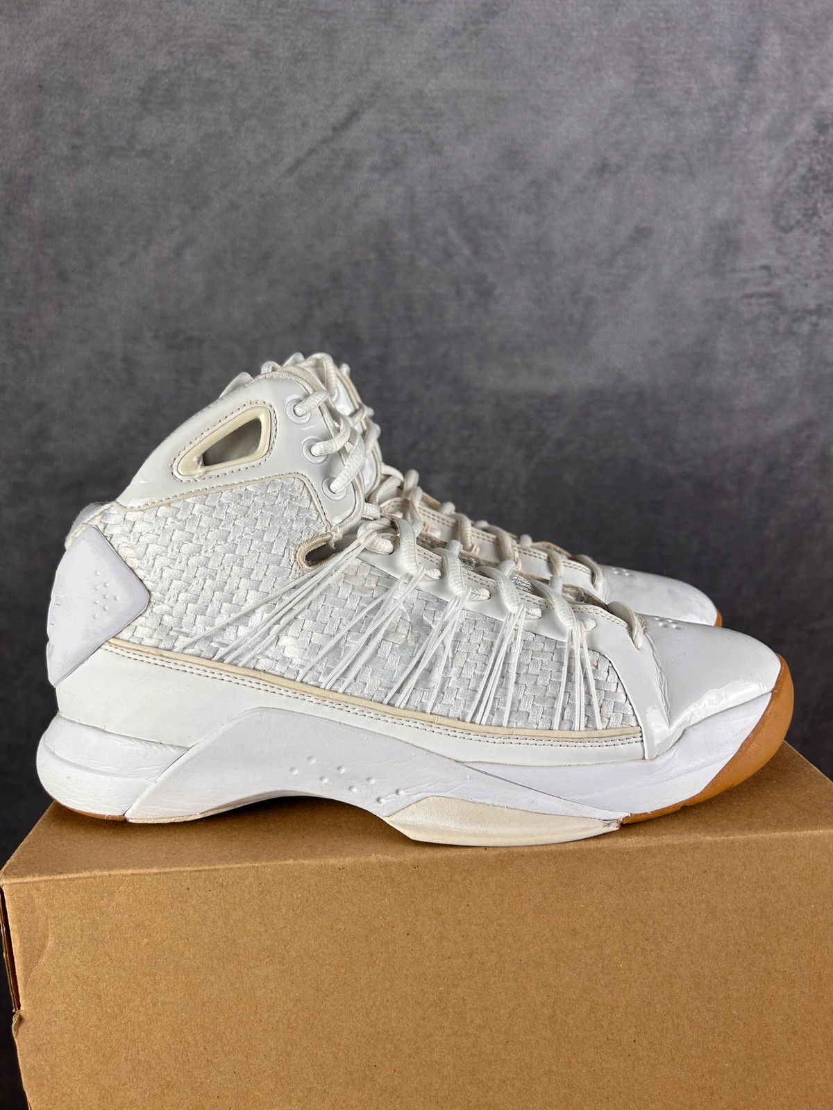 Nike Nike Hyperdunk Lux White Gold Gum white basketball boots Size US 10 / EU 43 - 4 Thumbnail