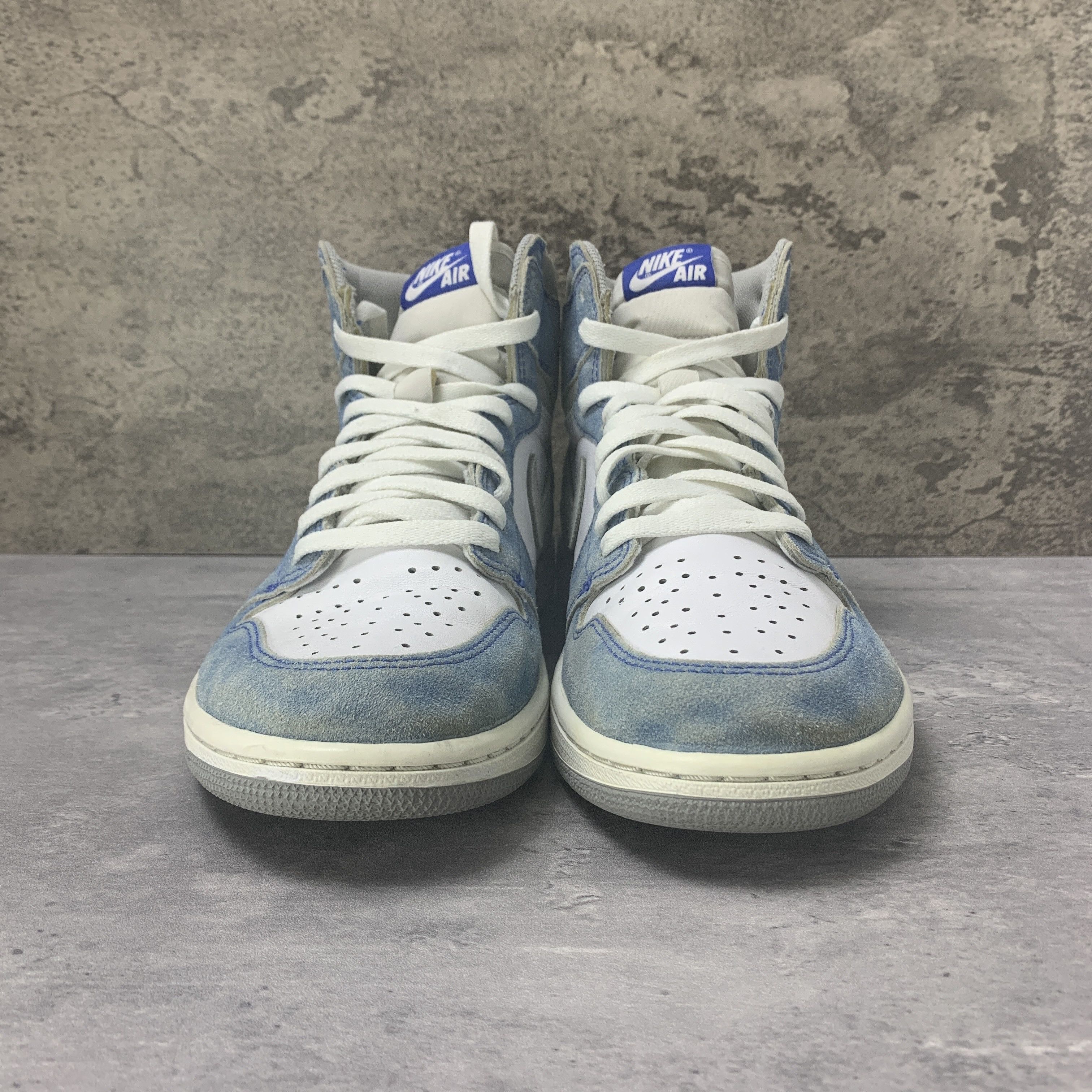 Nike Nike Jordan 1 Retro High OG Hyper Royal 555088-402 Size US 10 / EU 43 - 4 Thumbnail